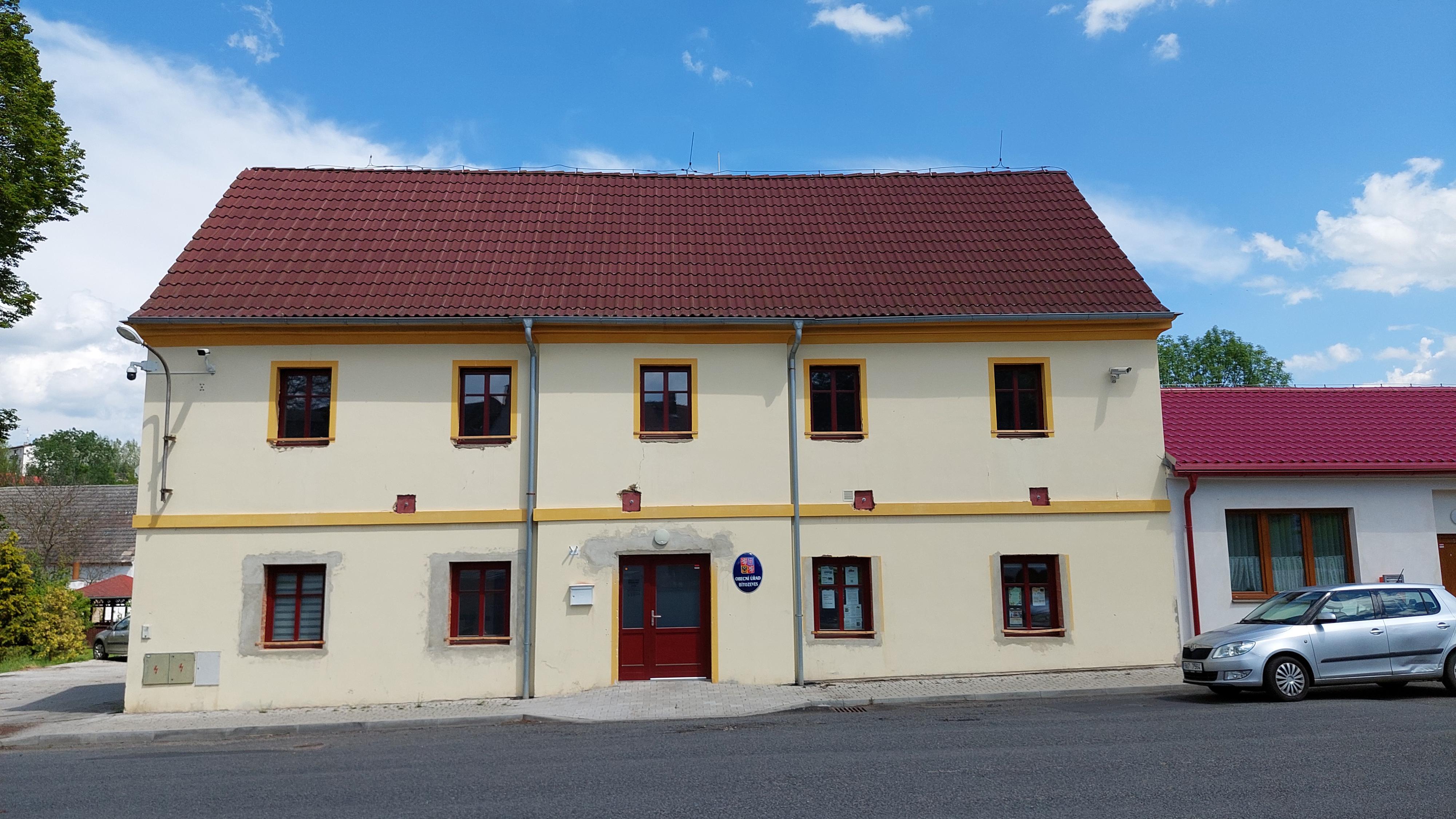 Bitozeves - obecní úřad
