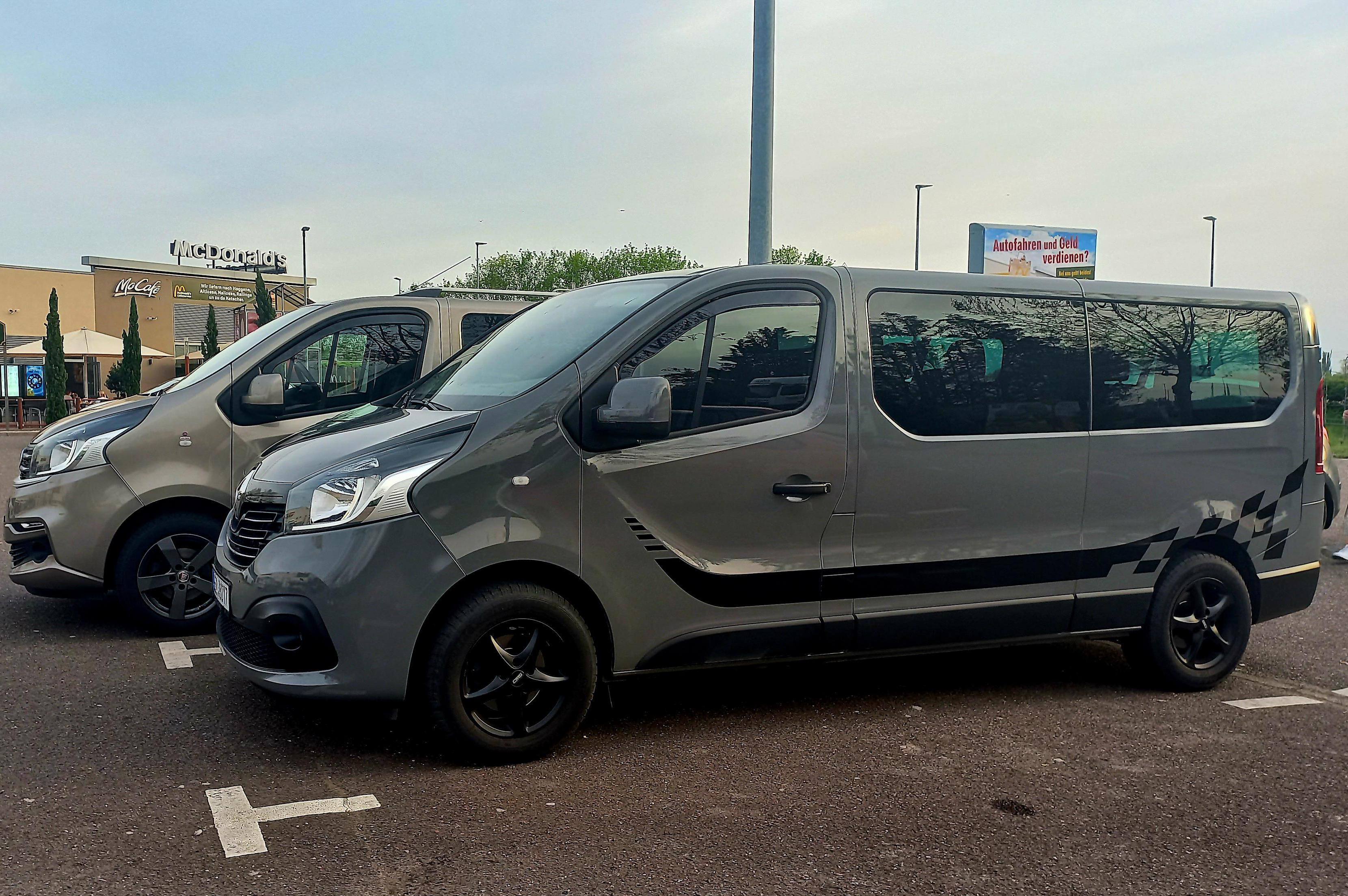 Autodoprava Karel Bláha