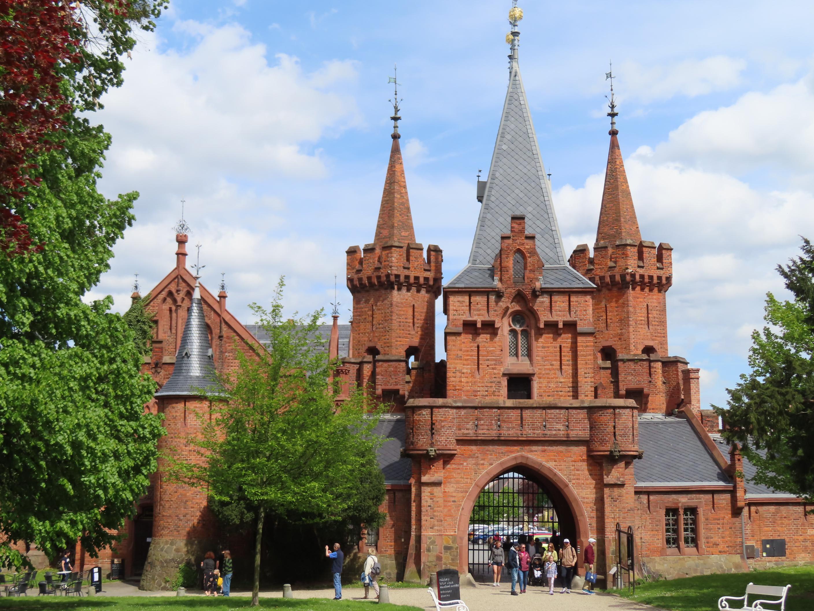 Červený zámek foto 2