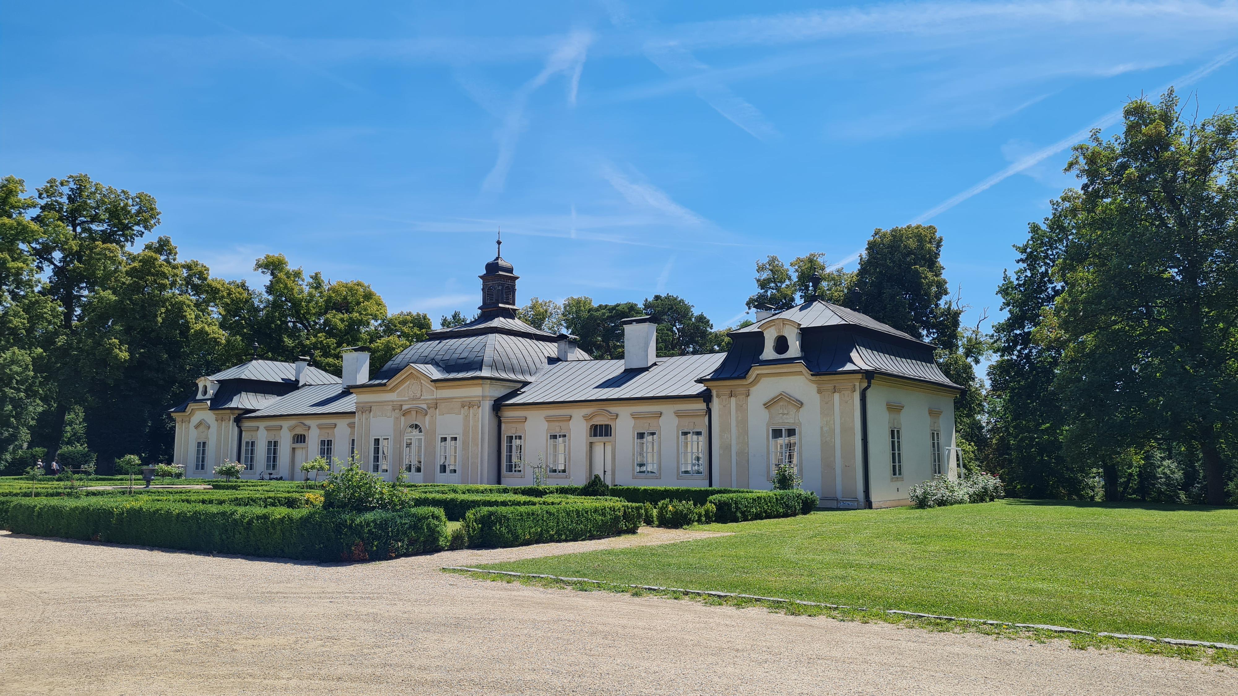 ZÁMEK BON REPOS, spol. s r.o. foto 6