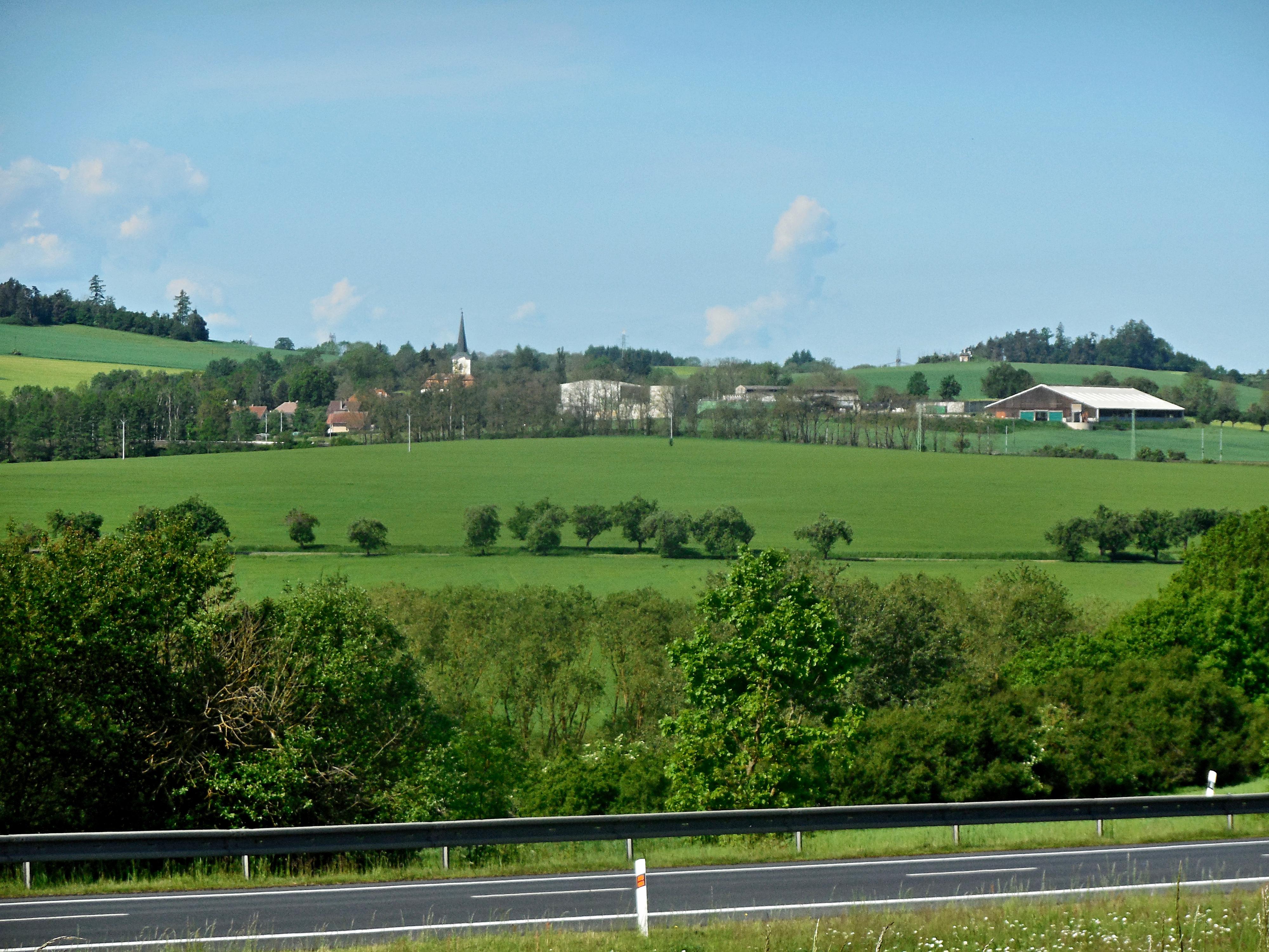 Mileč - obecní úřad foto 2