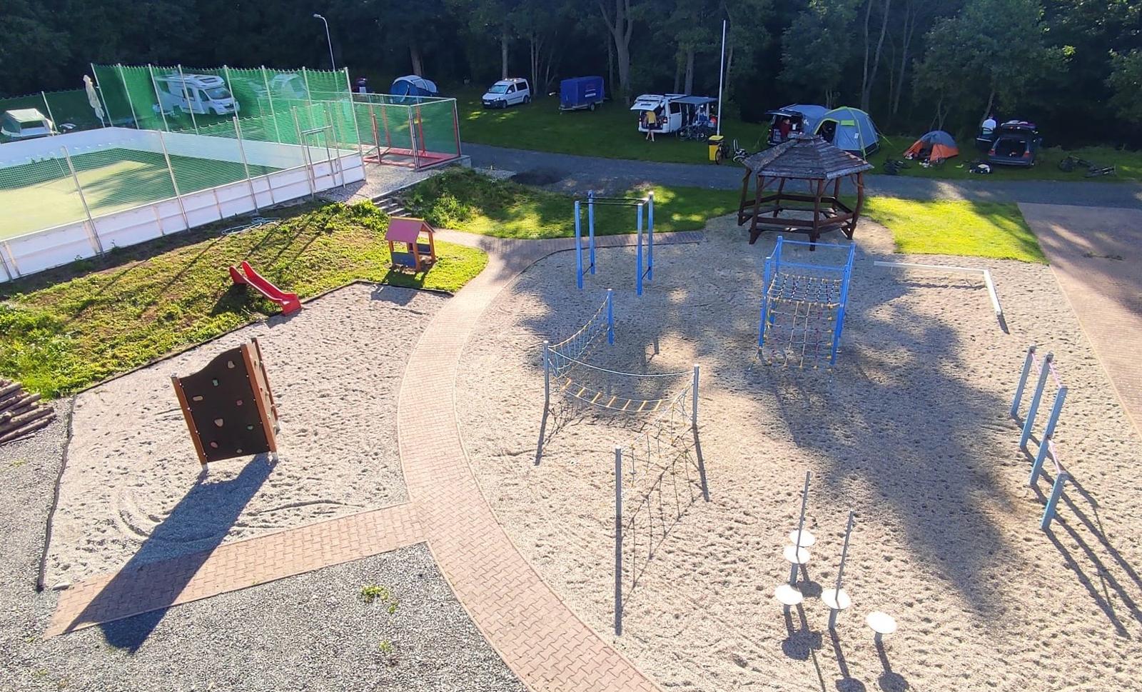 Sportovní areál DM foto 3