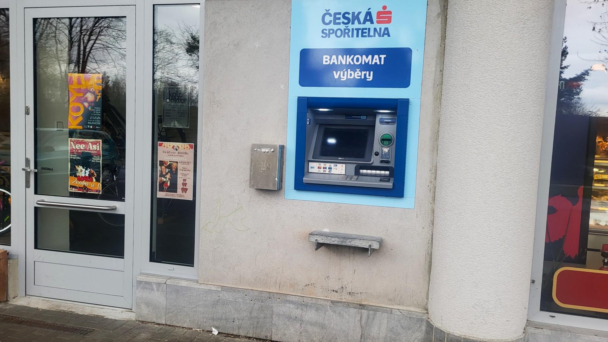 Bankomat České spořitelny foto 3