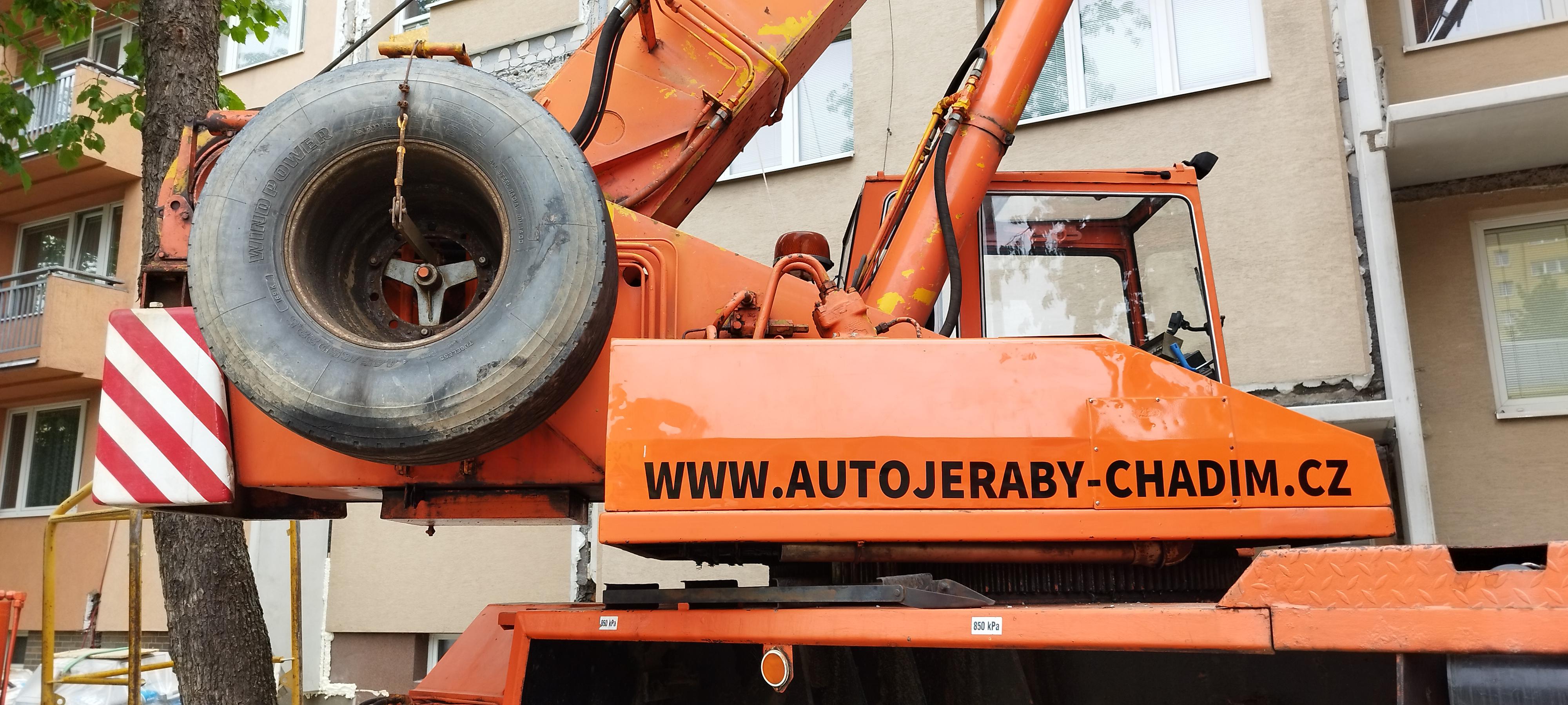 Autojeřáby CHADIM foto 5