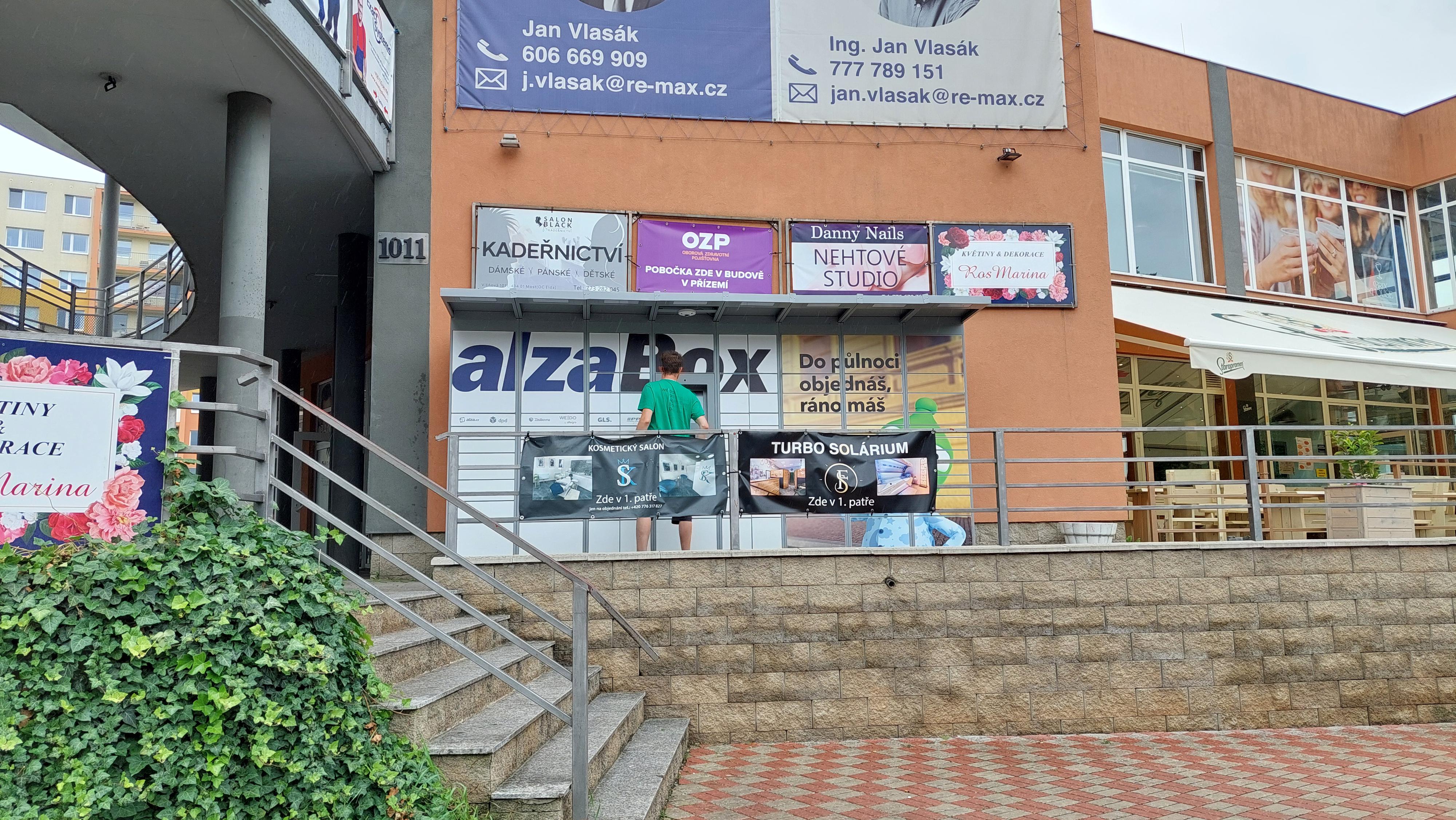 AlzaBox foto 2