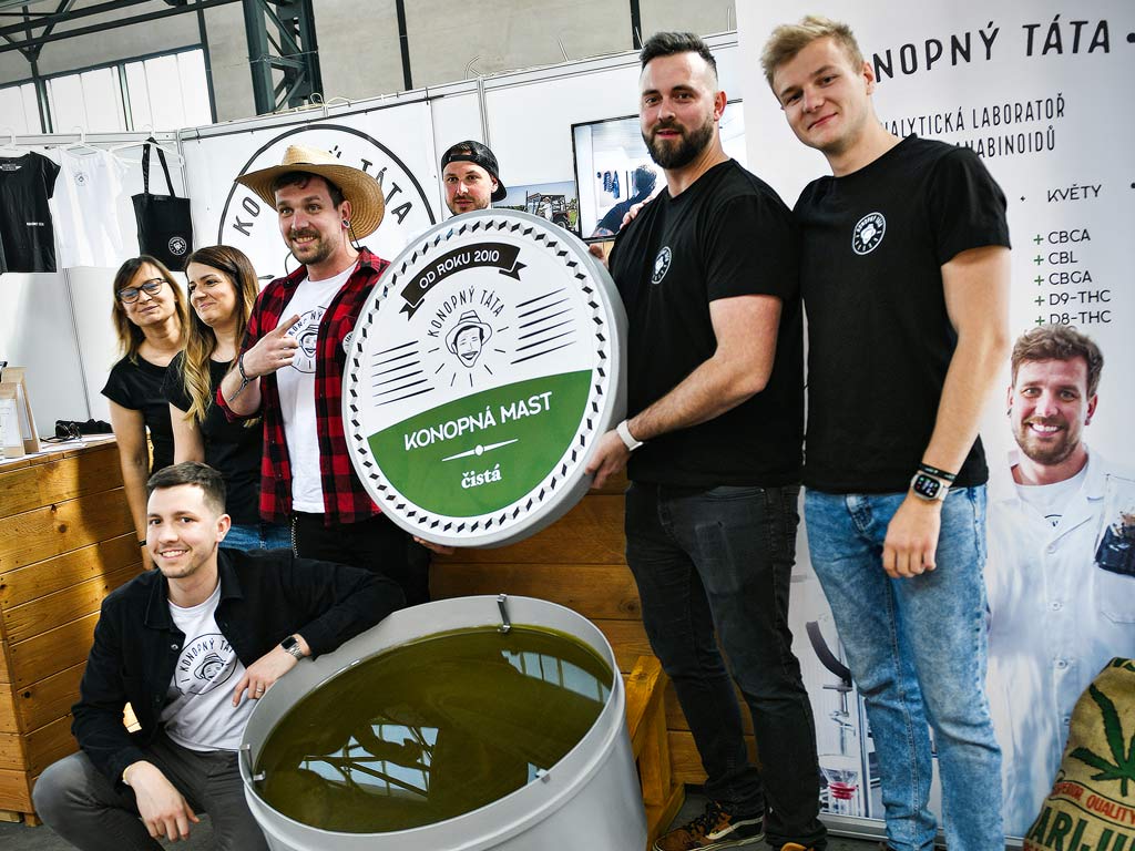 Konopný Táta foto 4