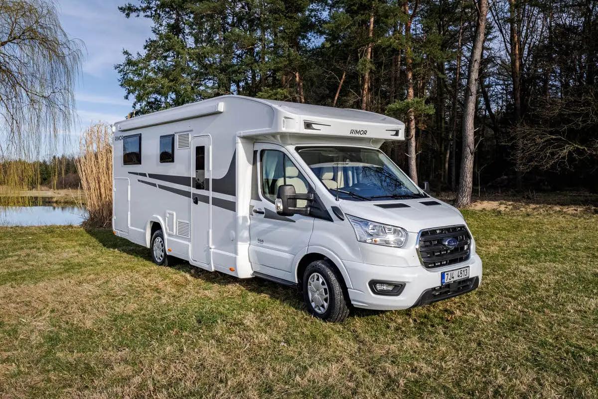 Pronájem 14 a více dní