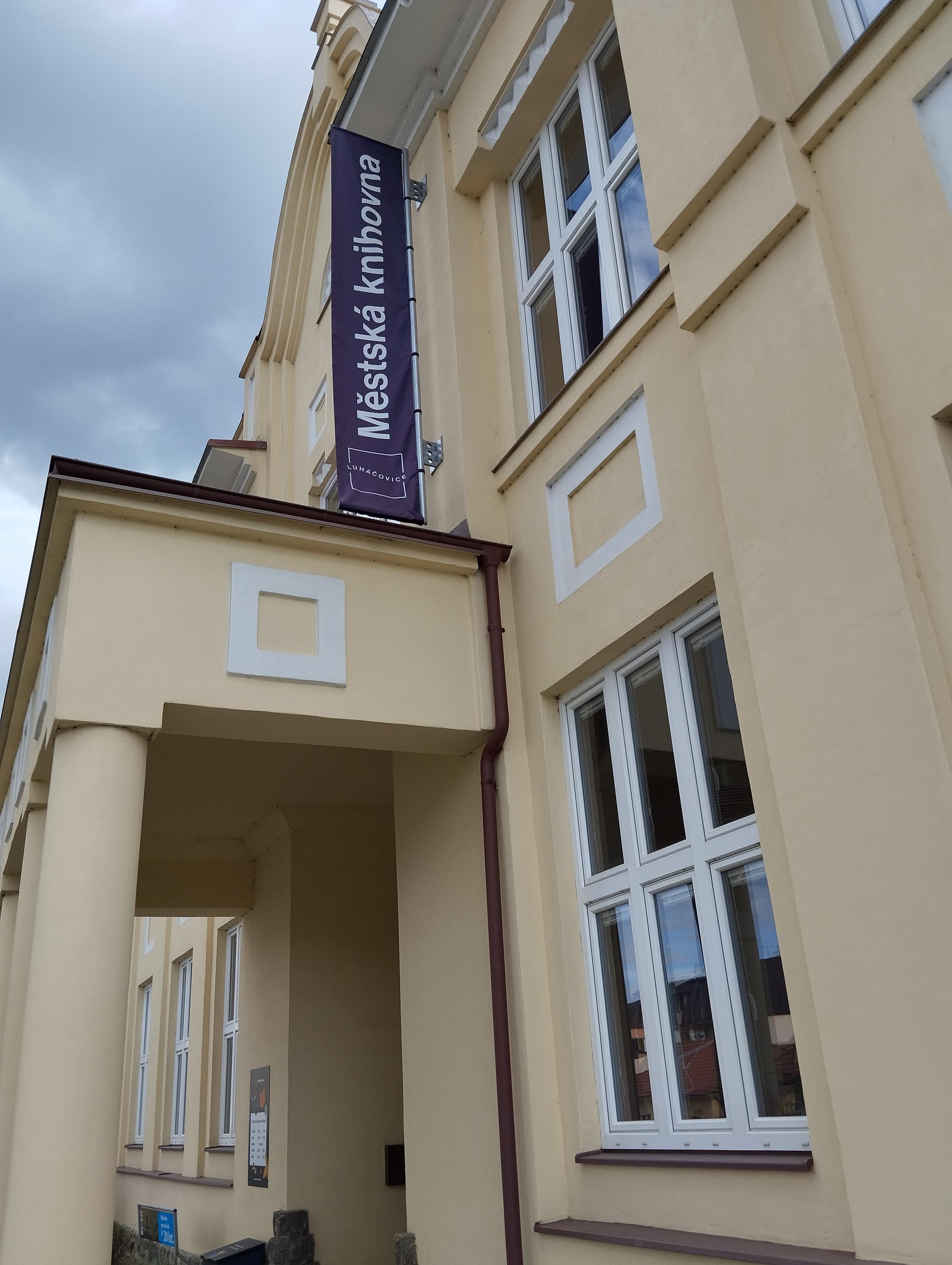 Městská knihovna Luhačovice foto 5