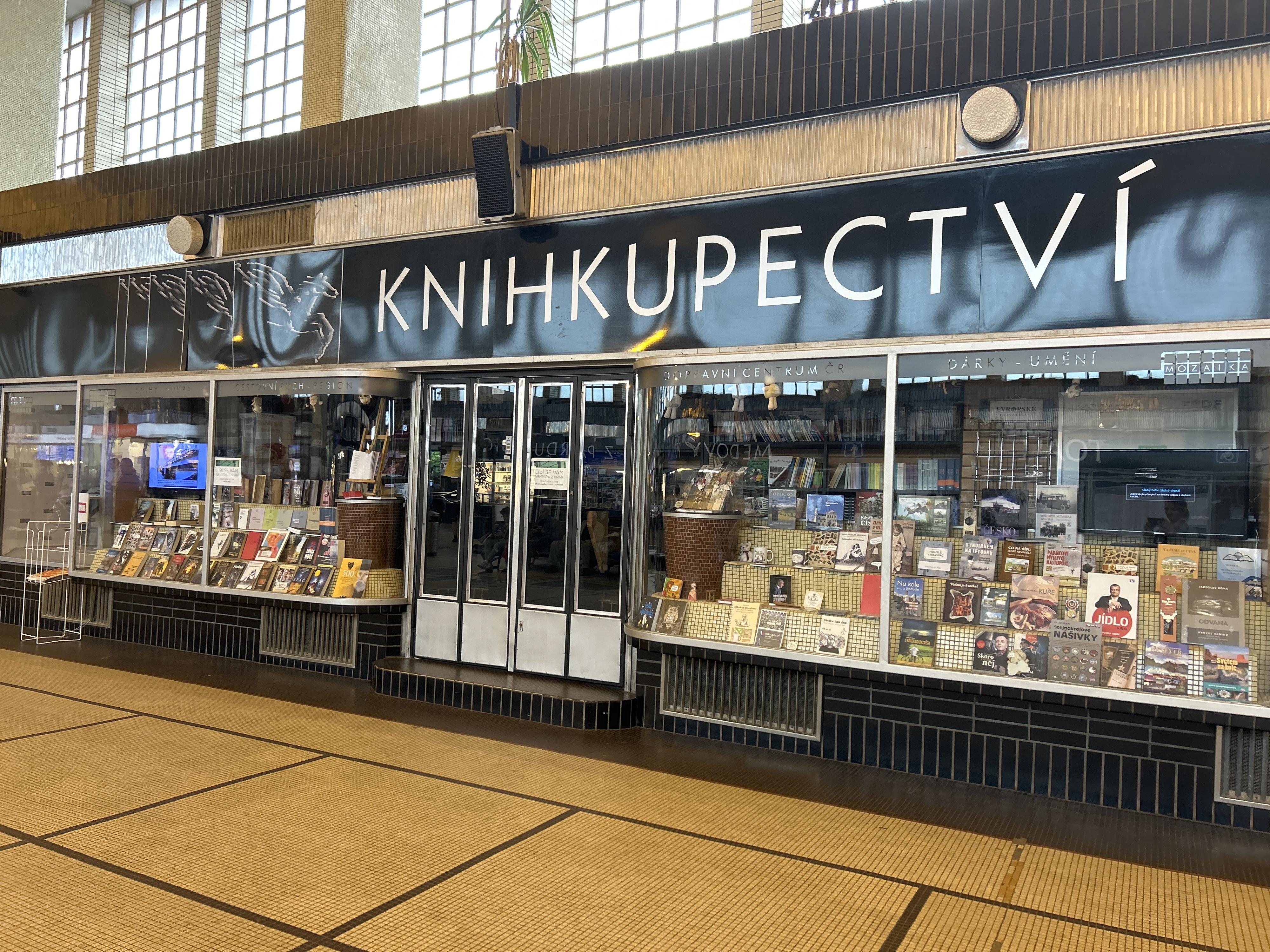 EUROPEAN MEDIA HOUSE, s.r.o. foto 2