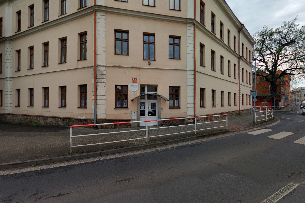 ZŠ a střední škola Karlovy Vary