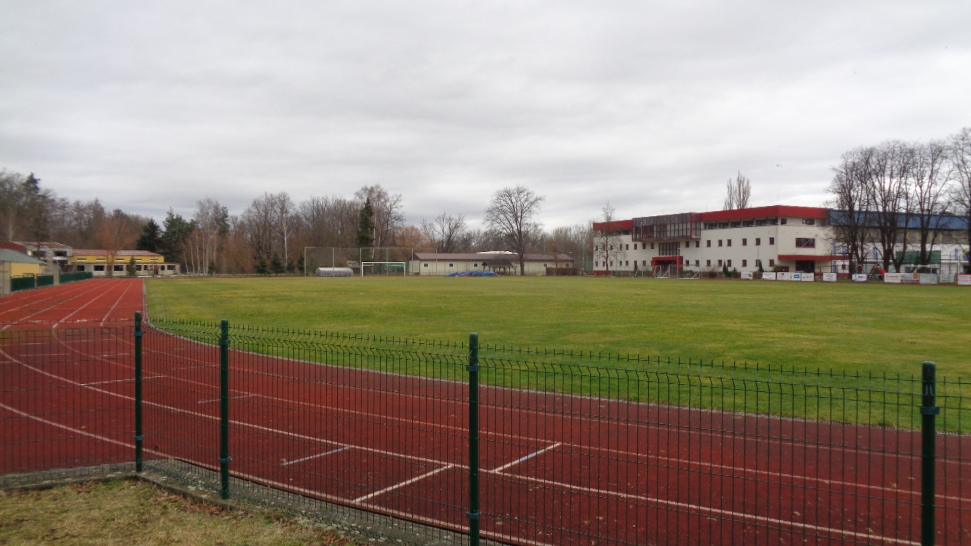TJ Lokomotiva - Fotbalové hřiště