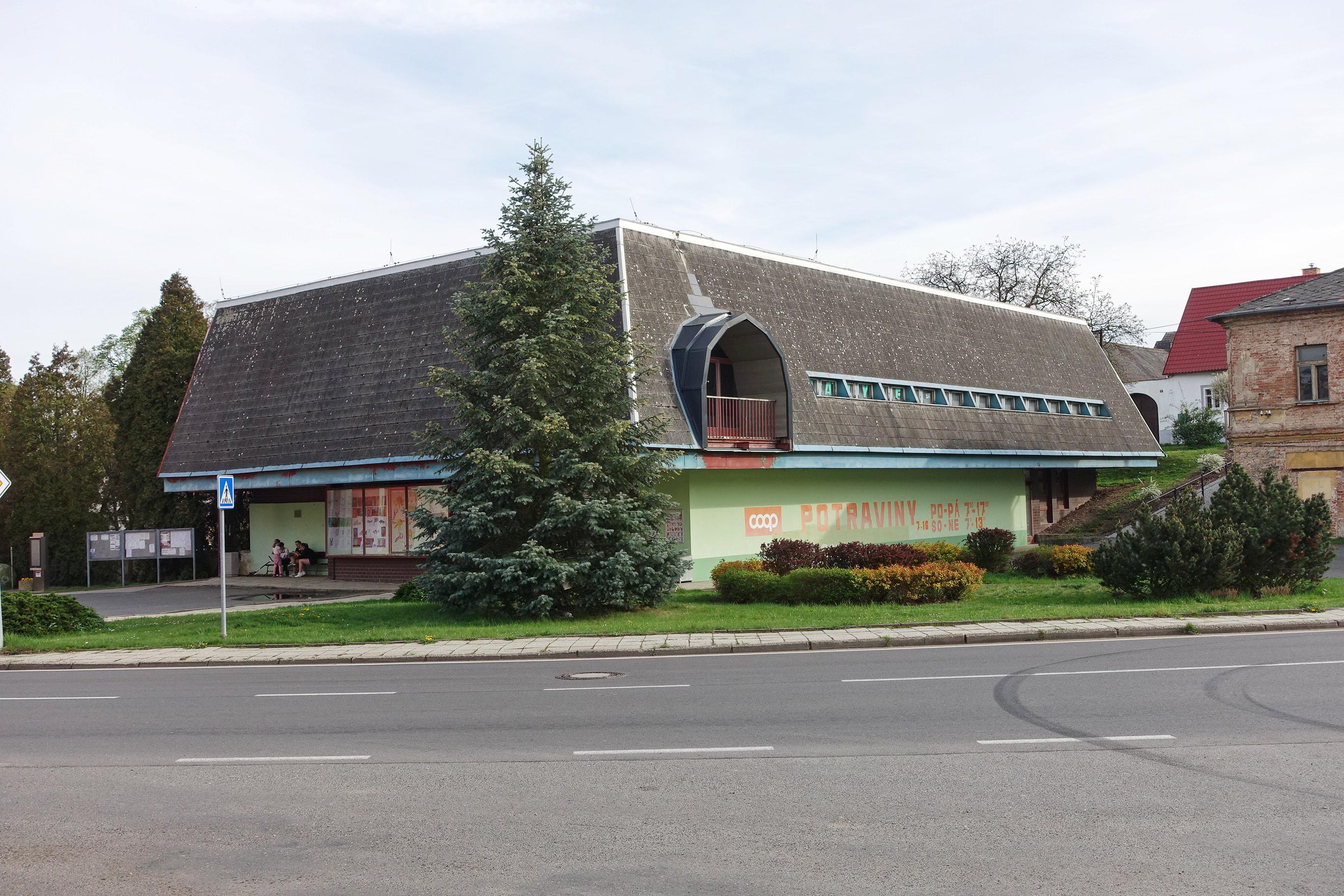 JEDNOTA, spotřební družstvo v Rakovníku foto 2