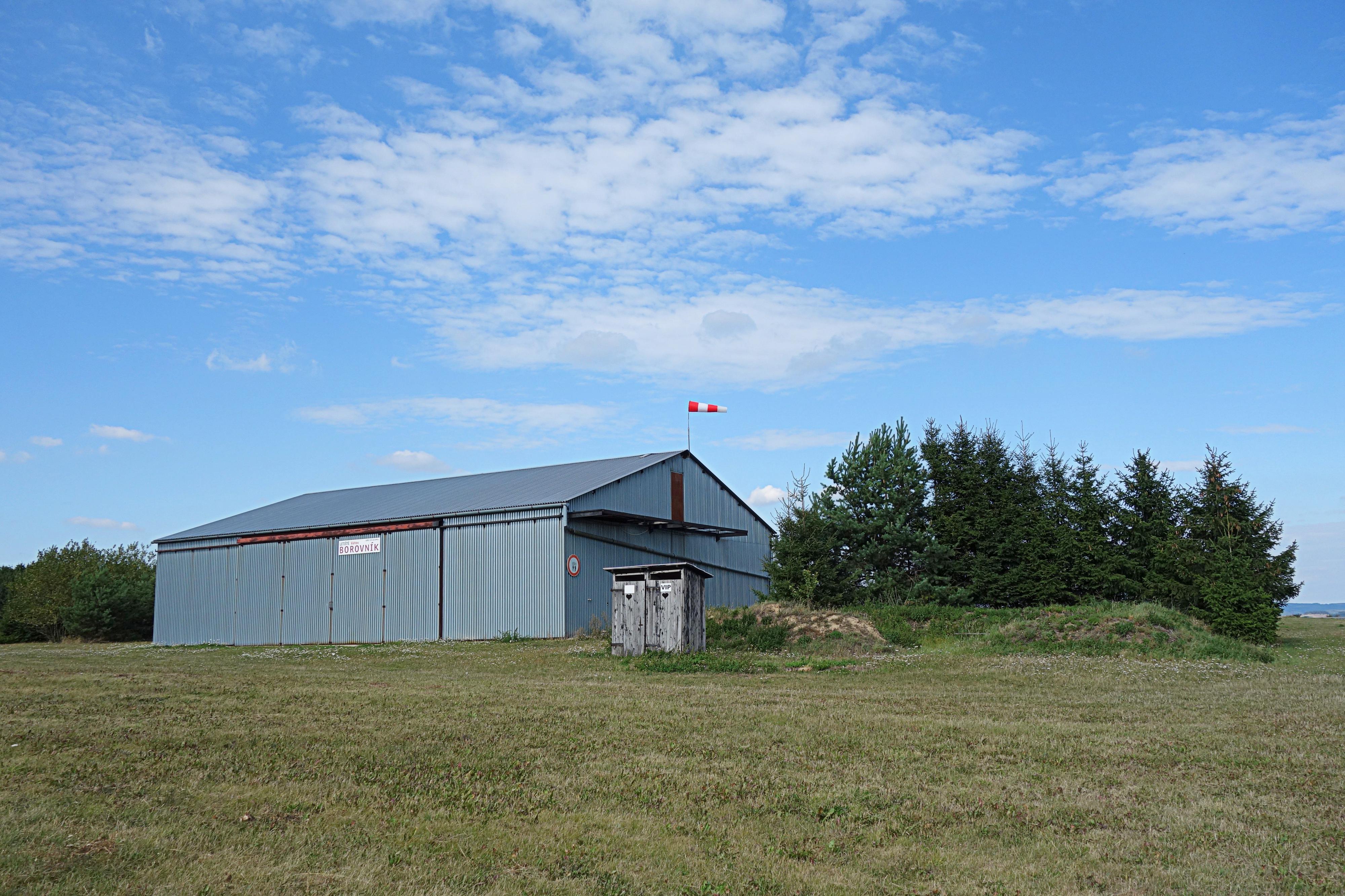 Letiště Borovník foto 6