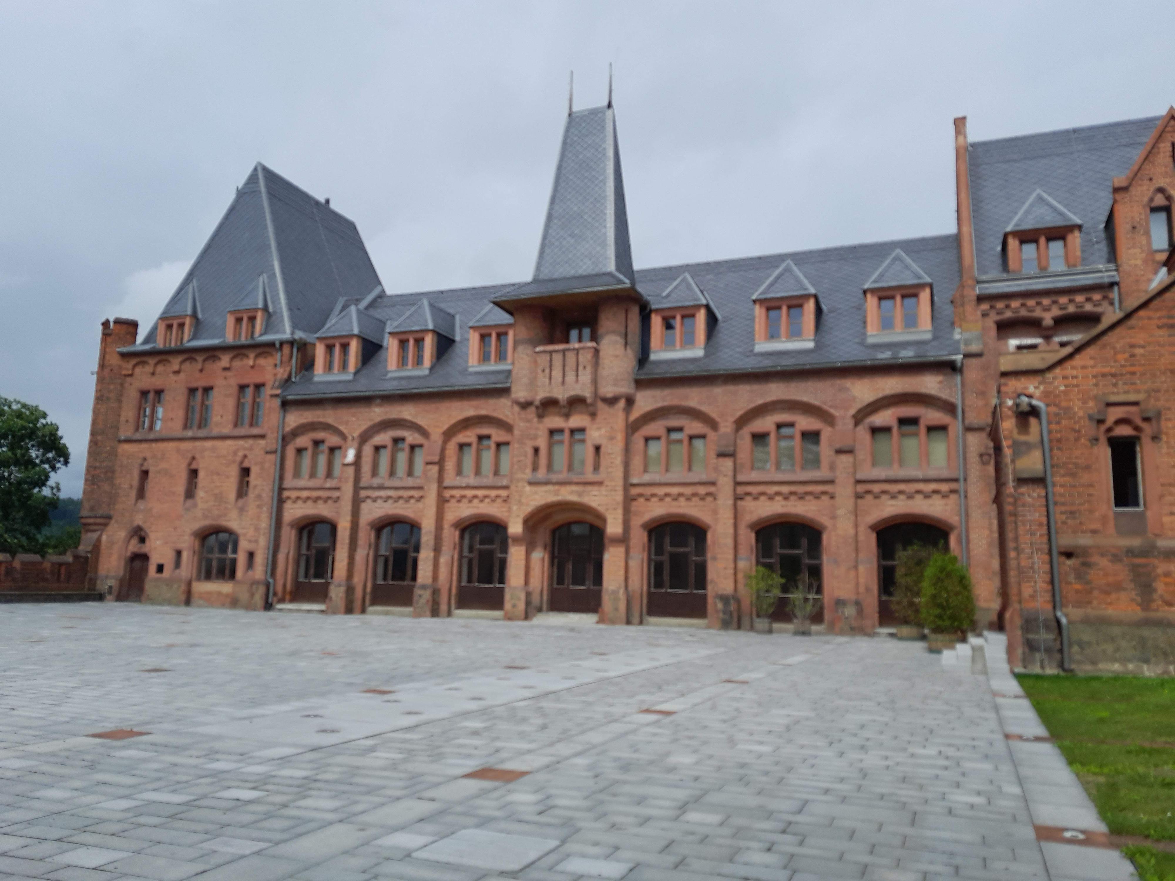 Červený zámek foto 4