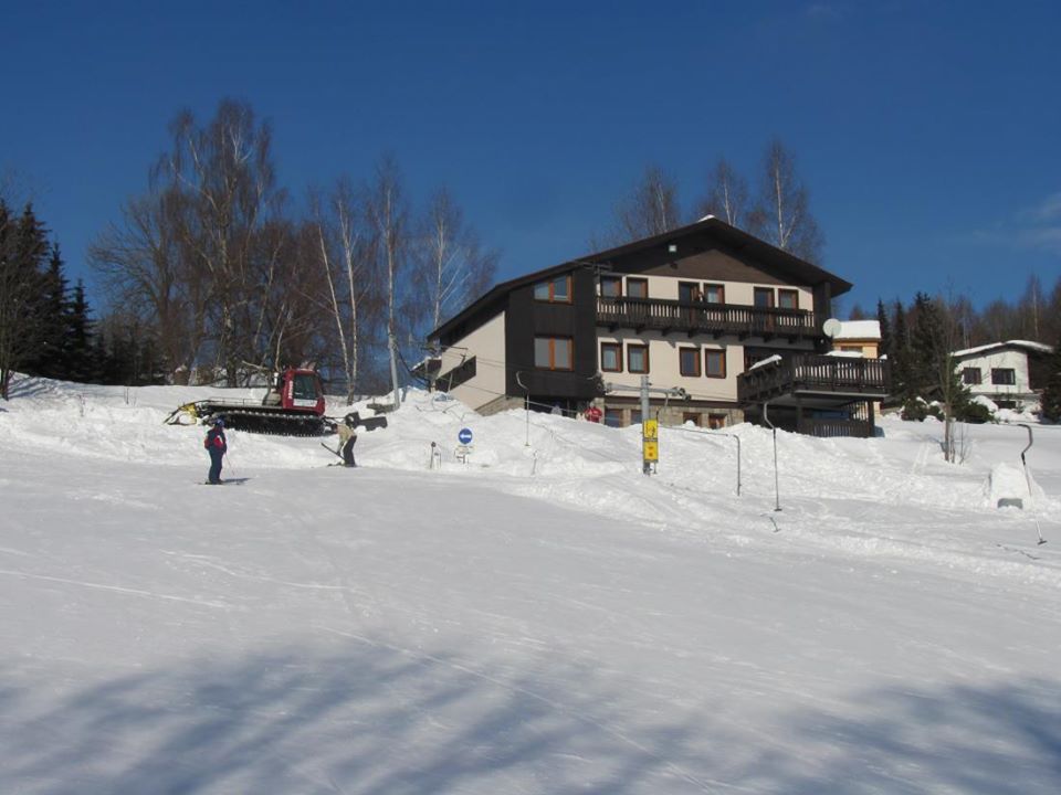 Lyžařský vlek Na Stráňce foto 6