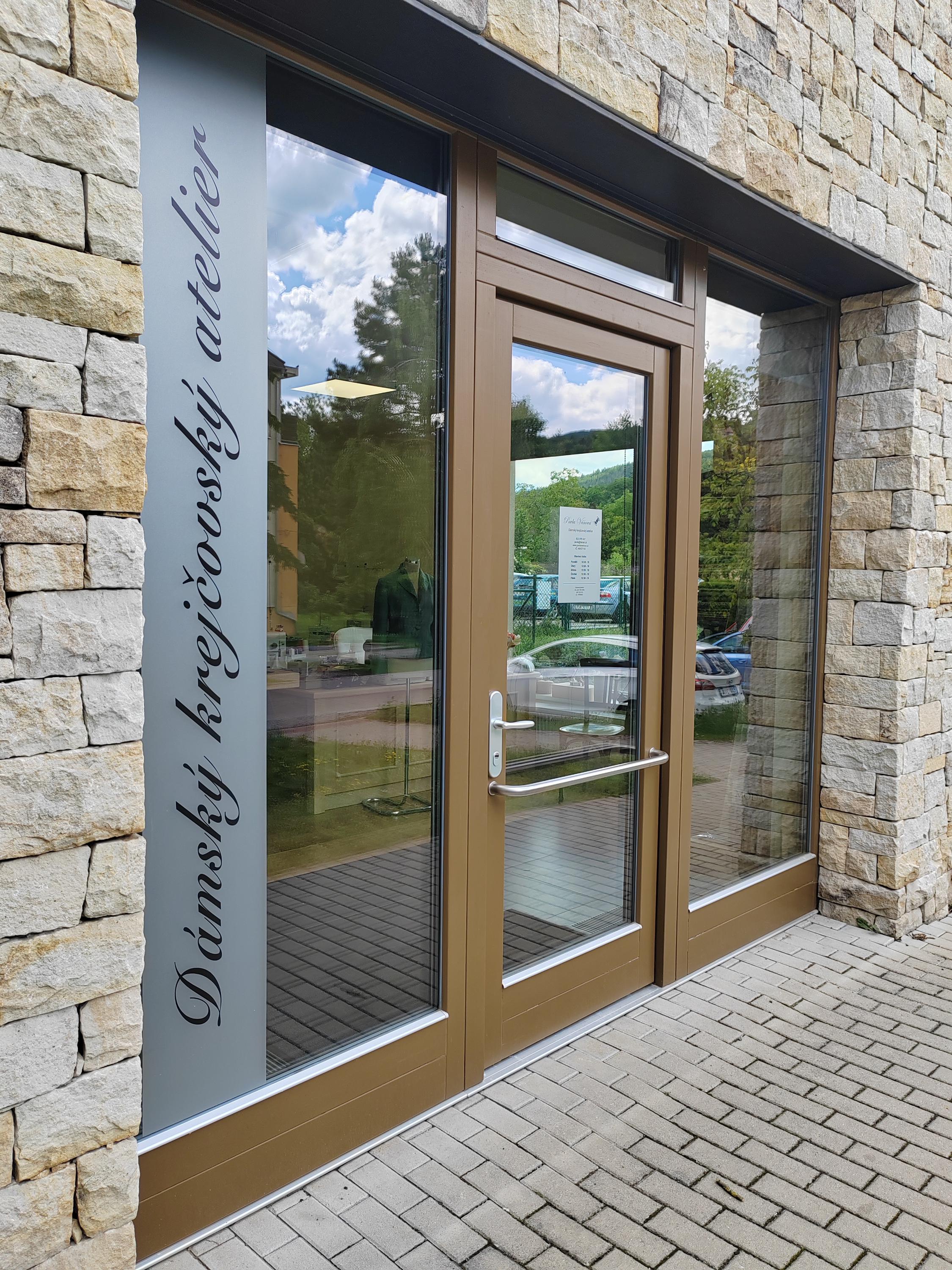 Pavla Váňová - Dámský krejčovský ateliér foto 2