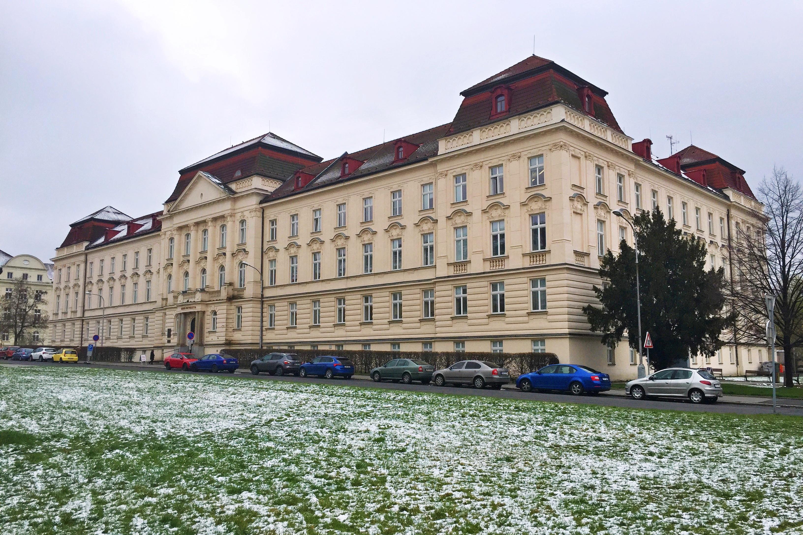 Fakulta veřejných politik v Opavě
