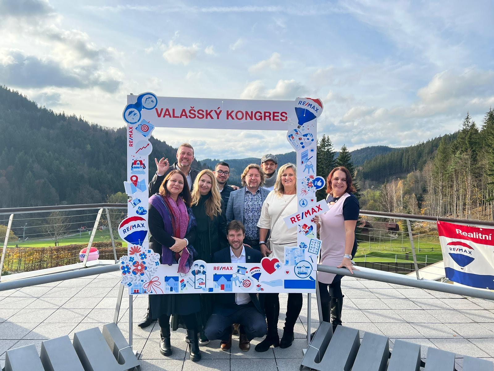 Kateřina Budská - certifikovaná realitní makléřka REMAX Alfa foto 5
