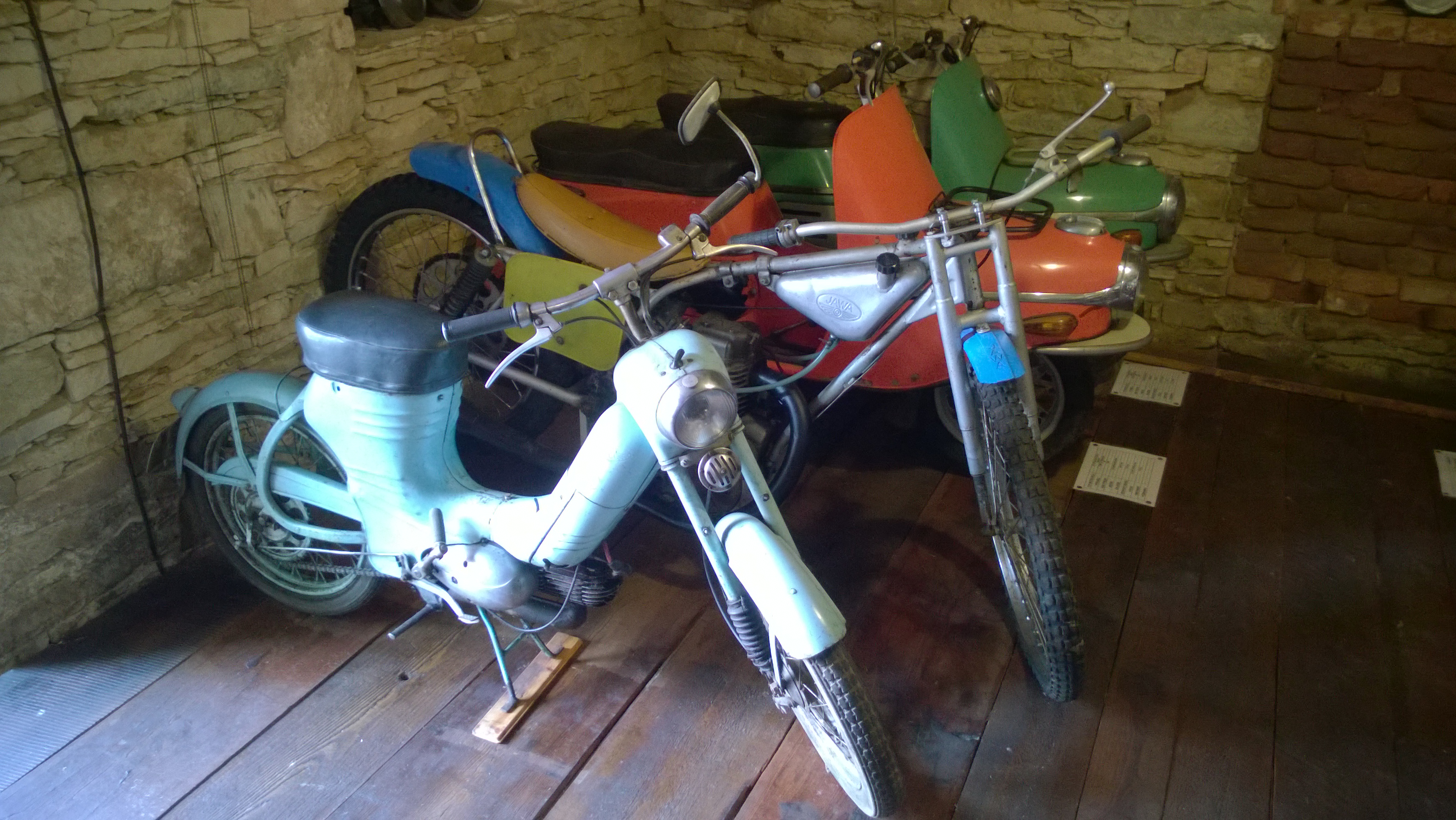 Muzeum Motocyklů a hraček Šestajovice foto 5