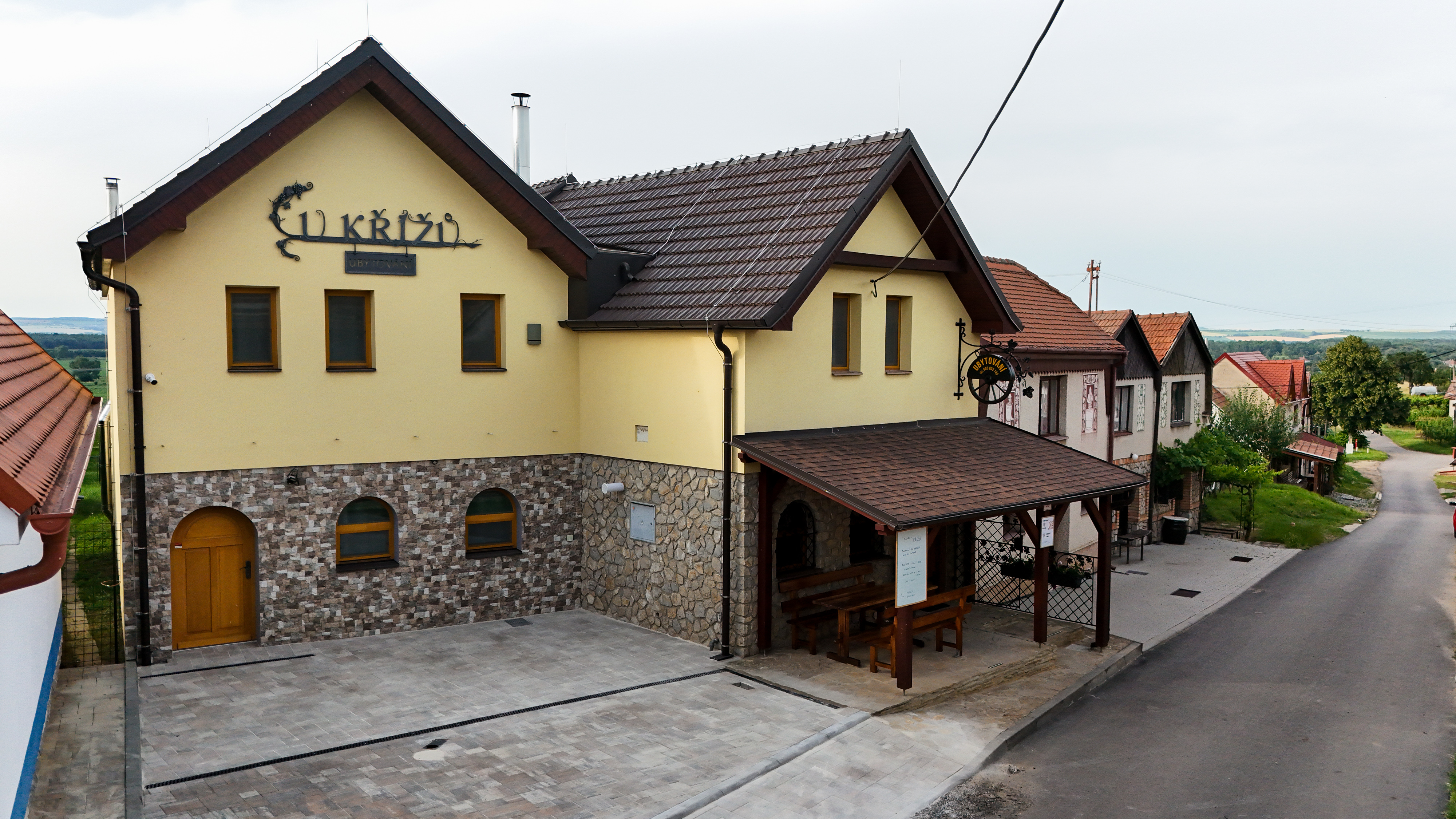 Vinařství & Ubytování u Křížů foto 3
