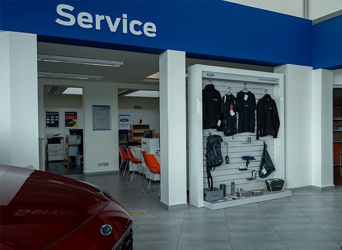 Ford MNC auto foto 5