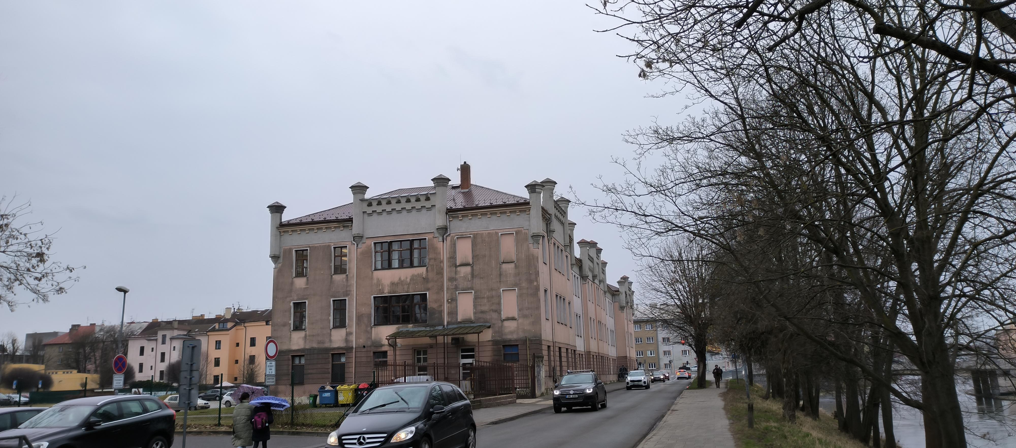 SŠ, ZŠ a MŠ prof. V. Vejdovského Olomouc-Hejčín foto 2