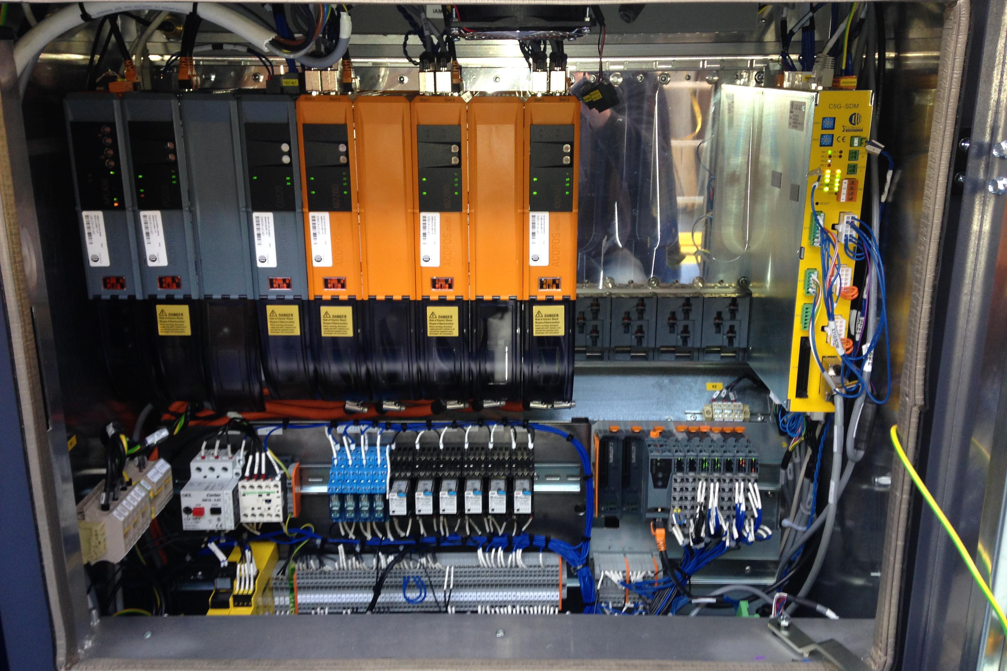 Ing. Ladislav Robb - Vývoj SW průmyslových aplikací