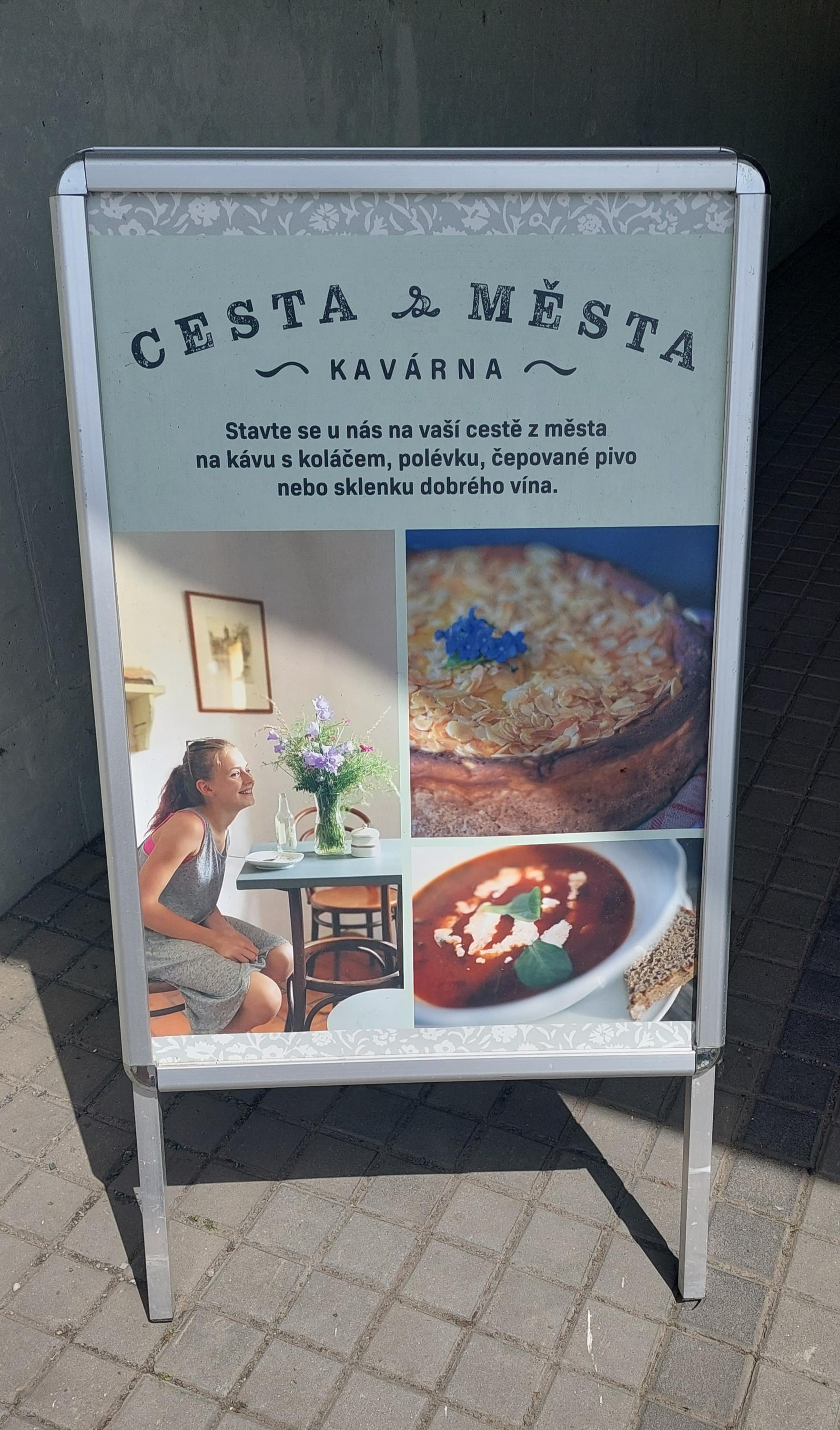 Muzejní kavárna Cesta z města foto 5