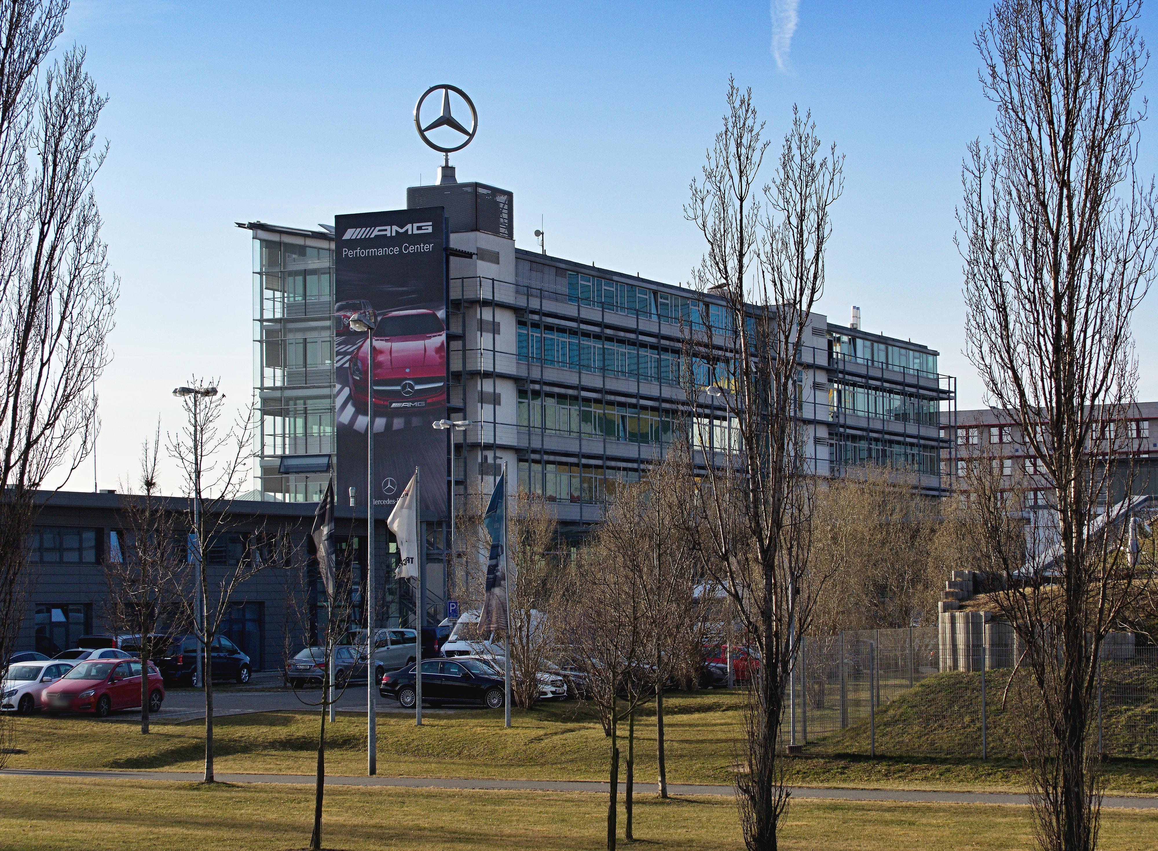 Mercedes-Benz Vans Česká republika s.r.o. foto 1
