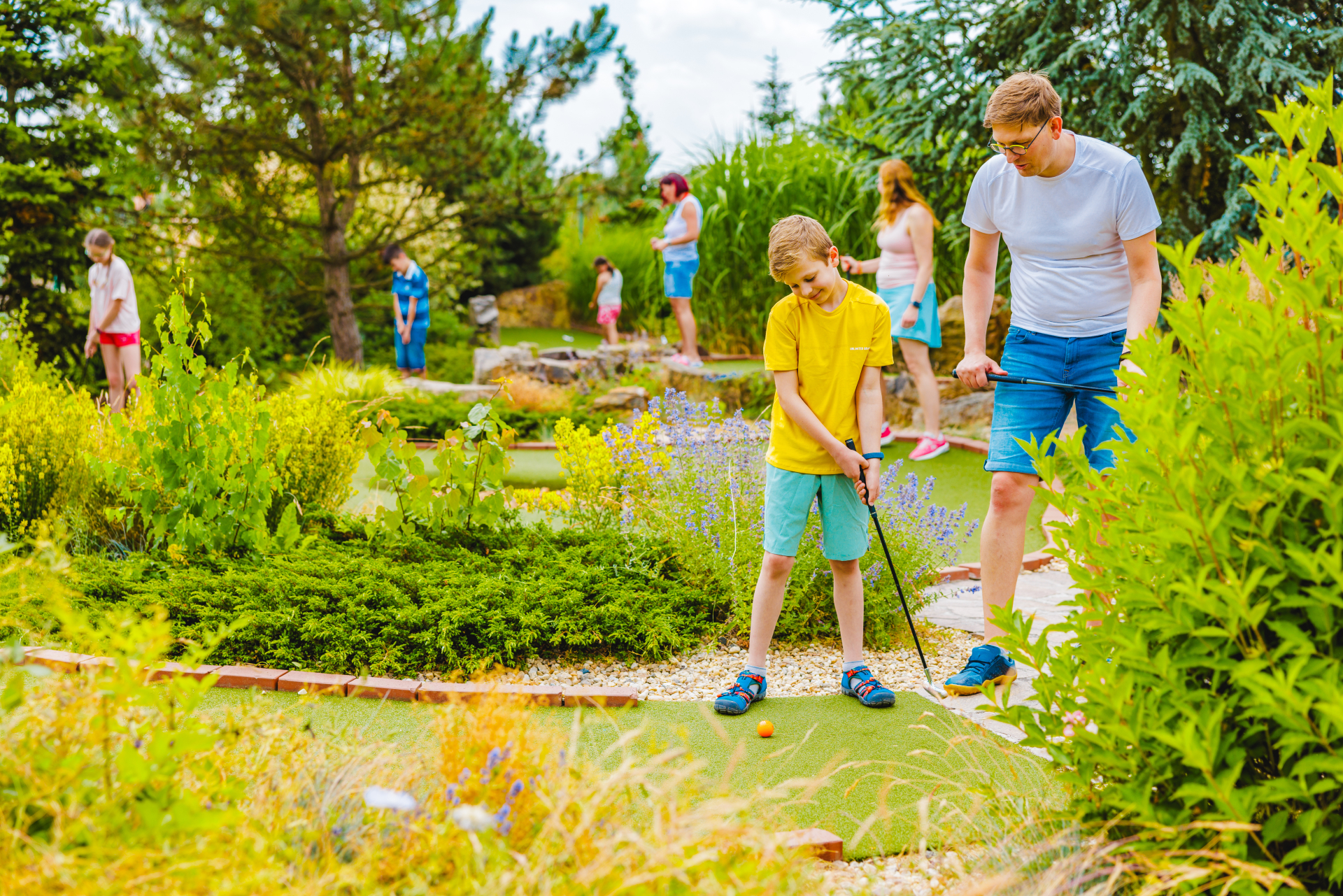 Adventure minigolf Hluboká nad Vltavou foto 4