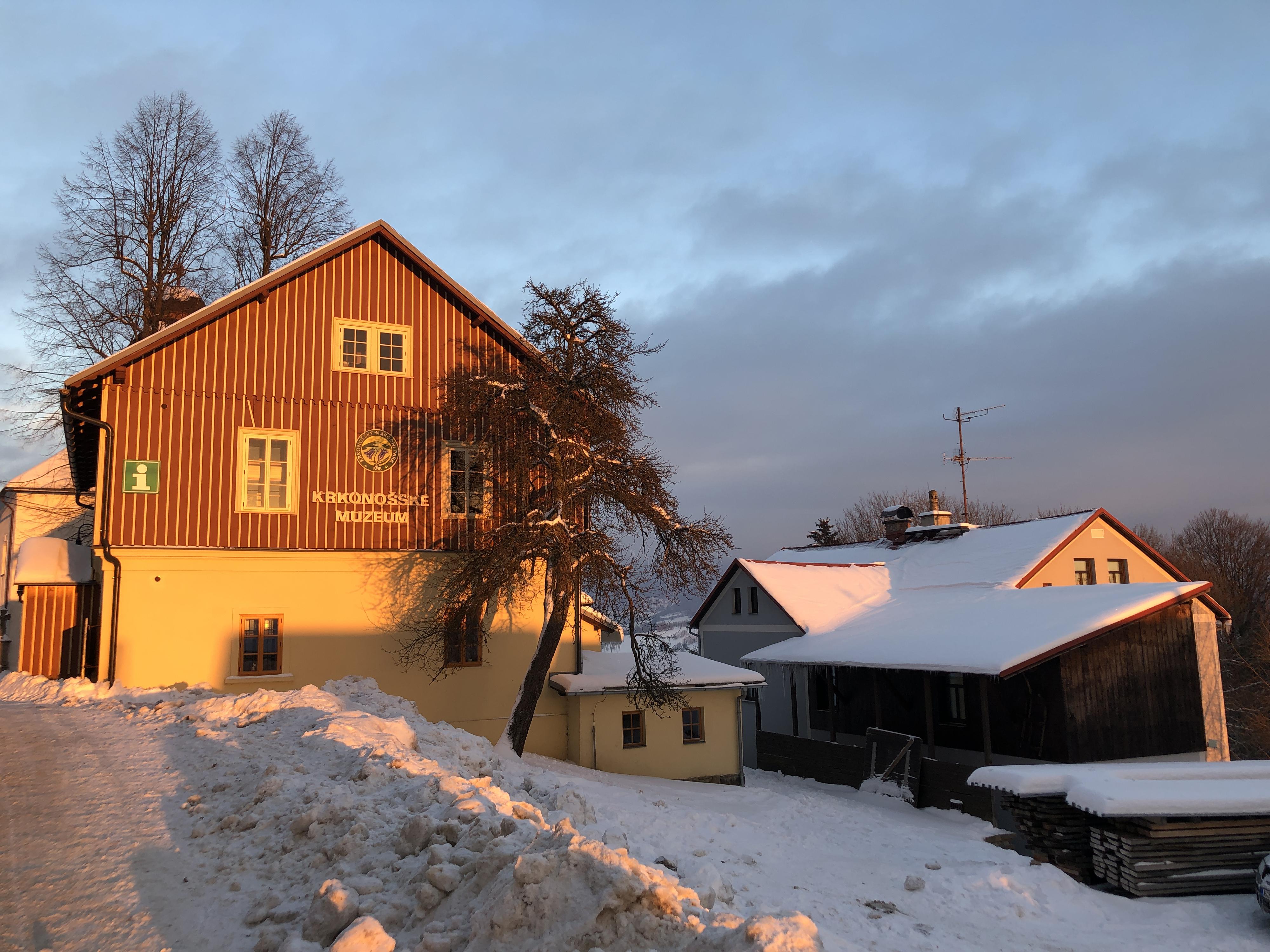 Krkonošské muzeum - Památník zapadlých vlastenců foto 6