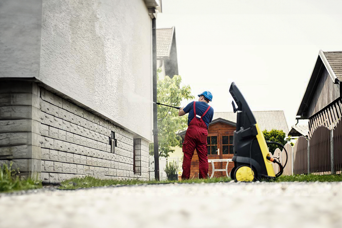 Čištění Fasád - DAKA INVESTING s.r.o.