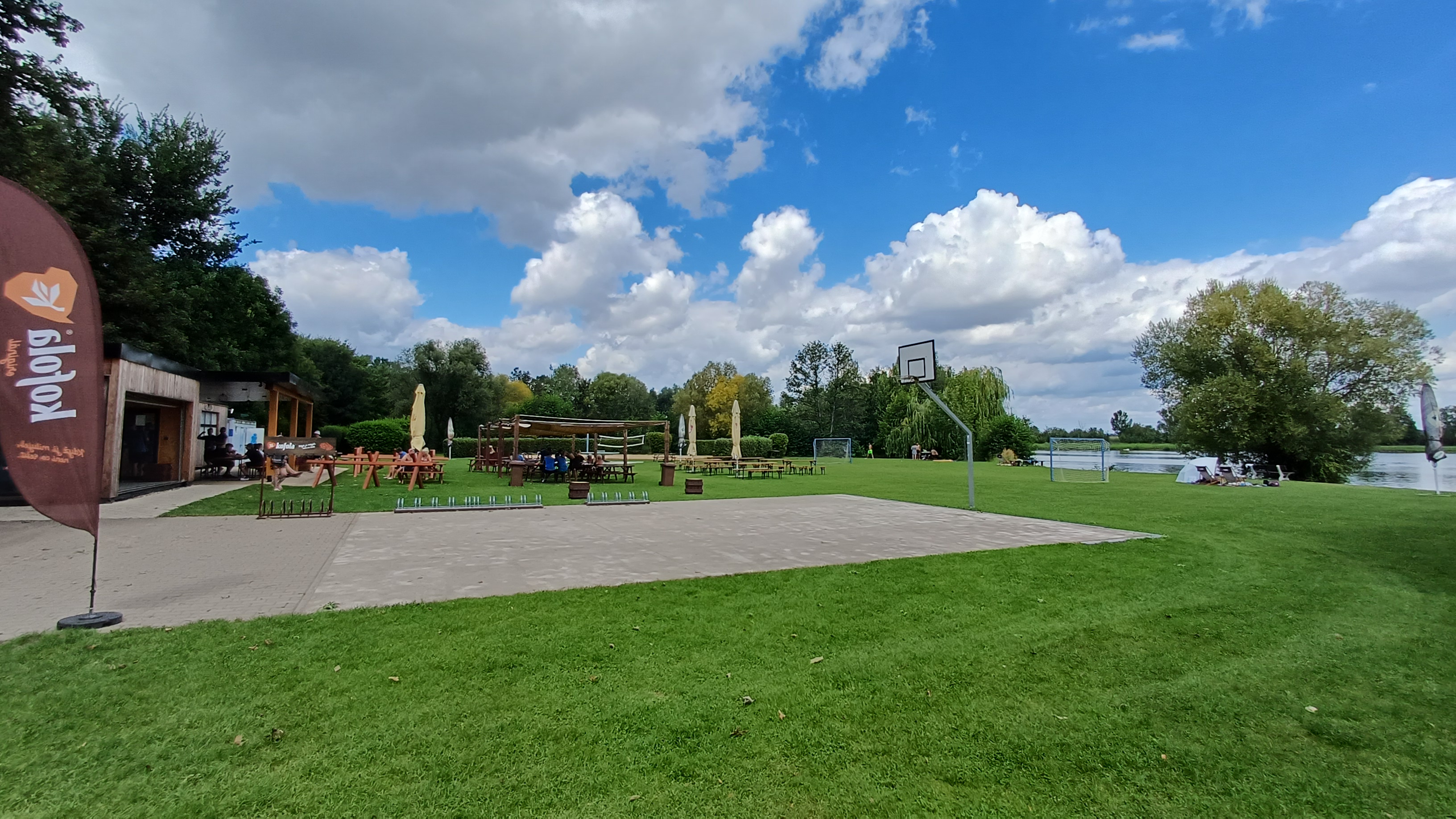 Rekreační areál Duhové jezero foto 6