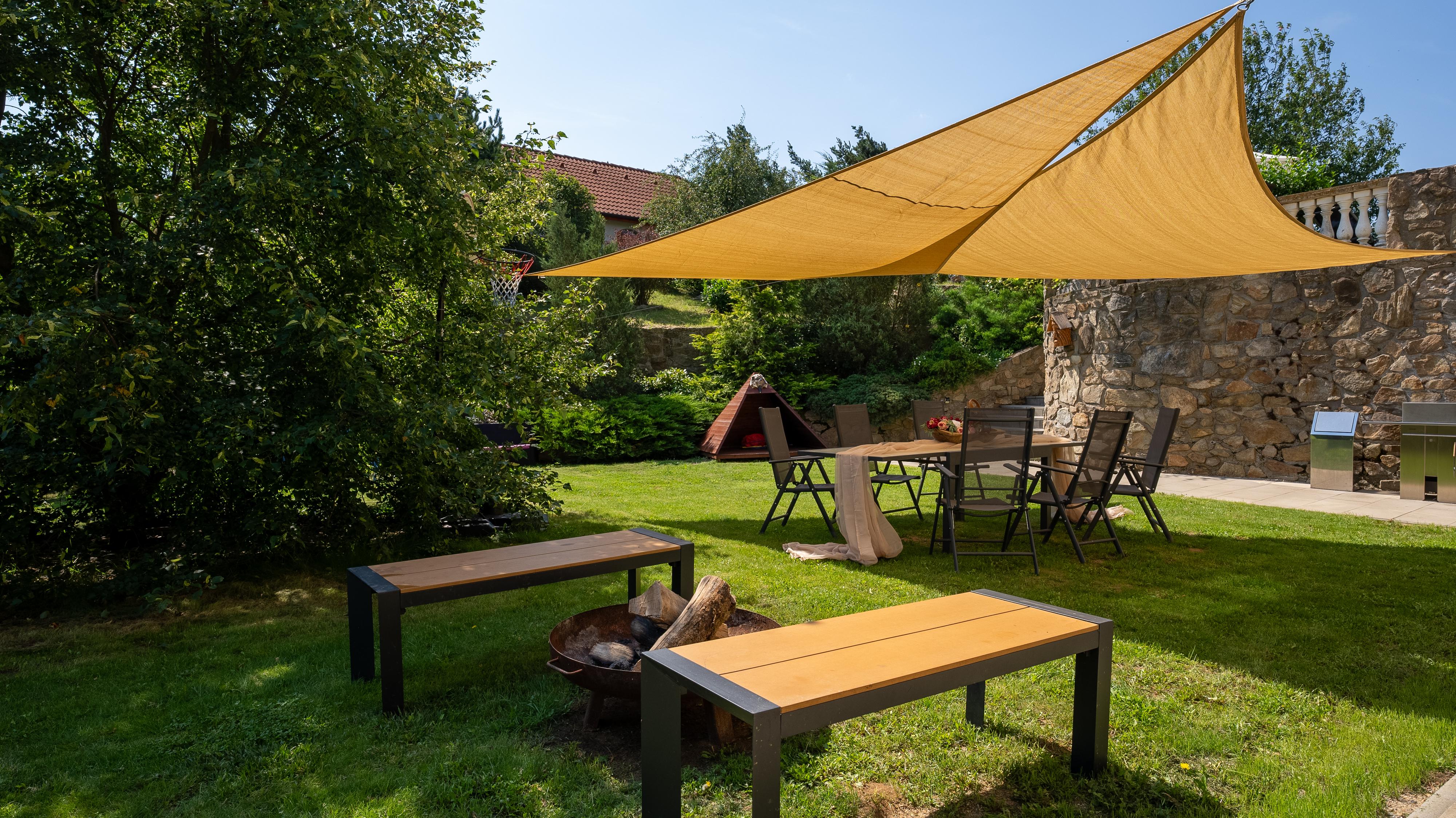 Spaní na včelách foto 4