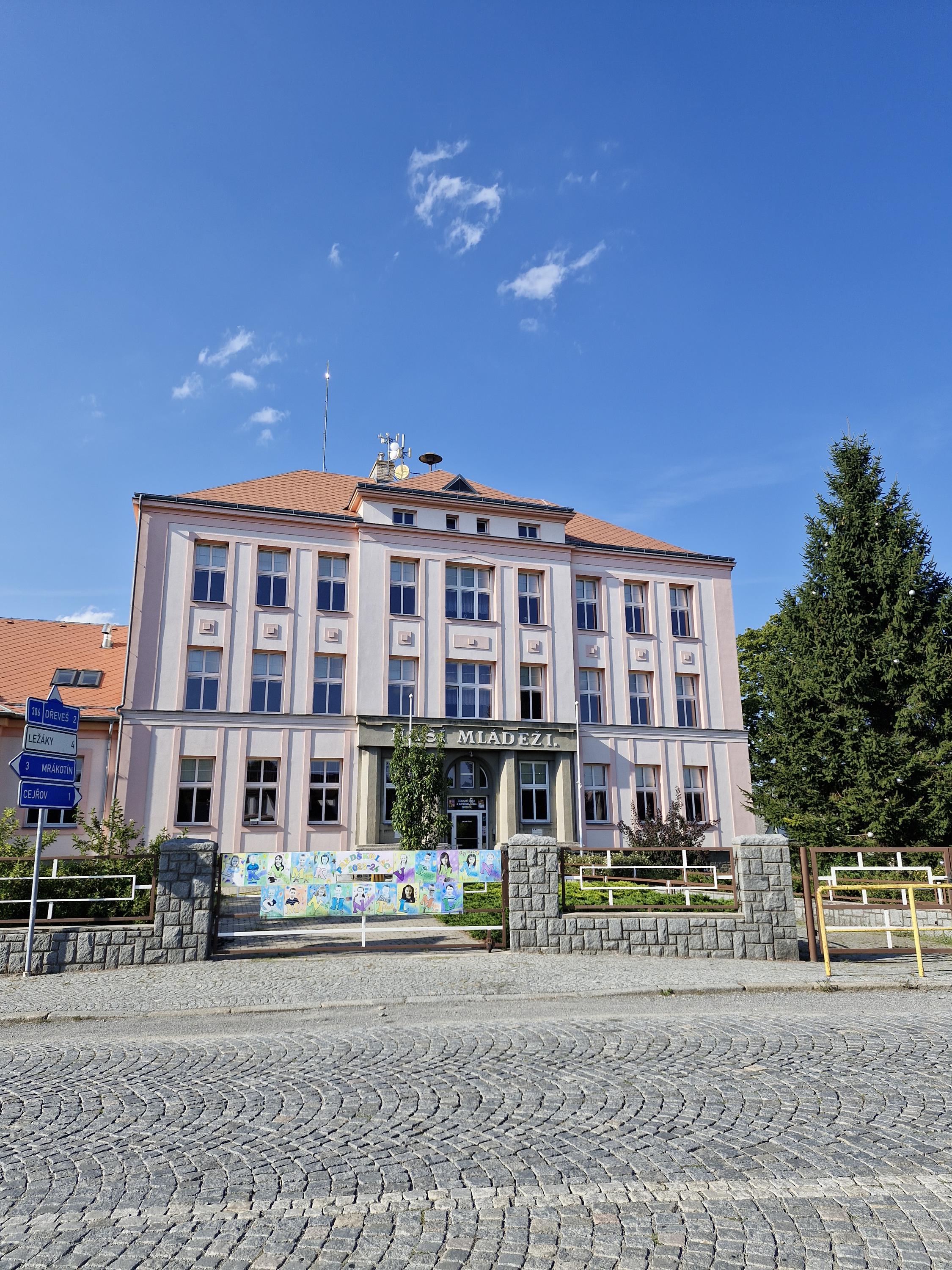 ZŠ a MŠ Prosetín foto 3