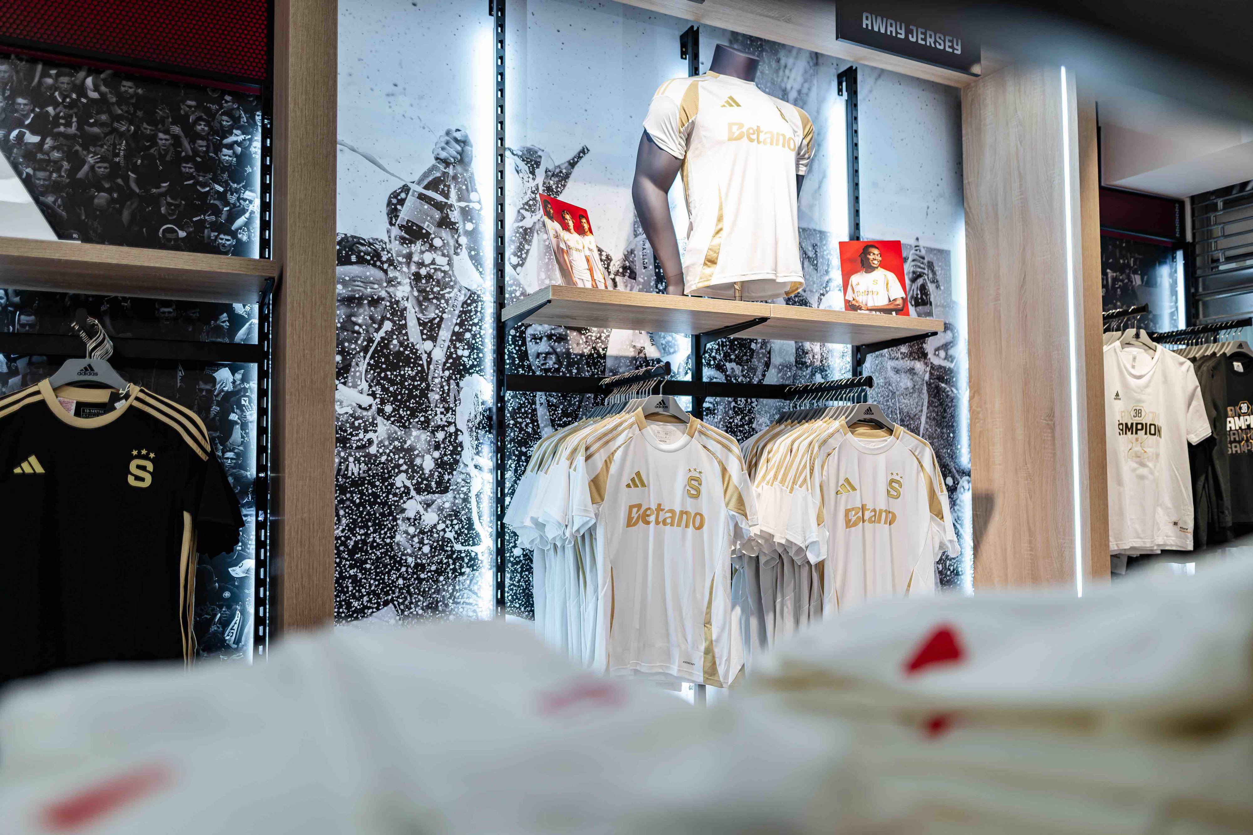 Fanshop AC Sparta Praha foto 5