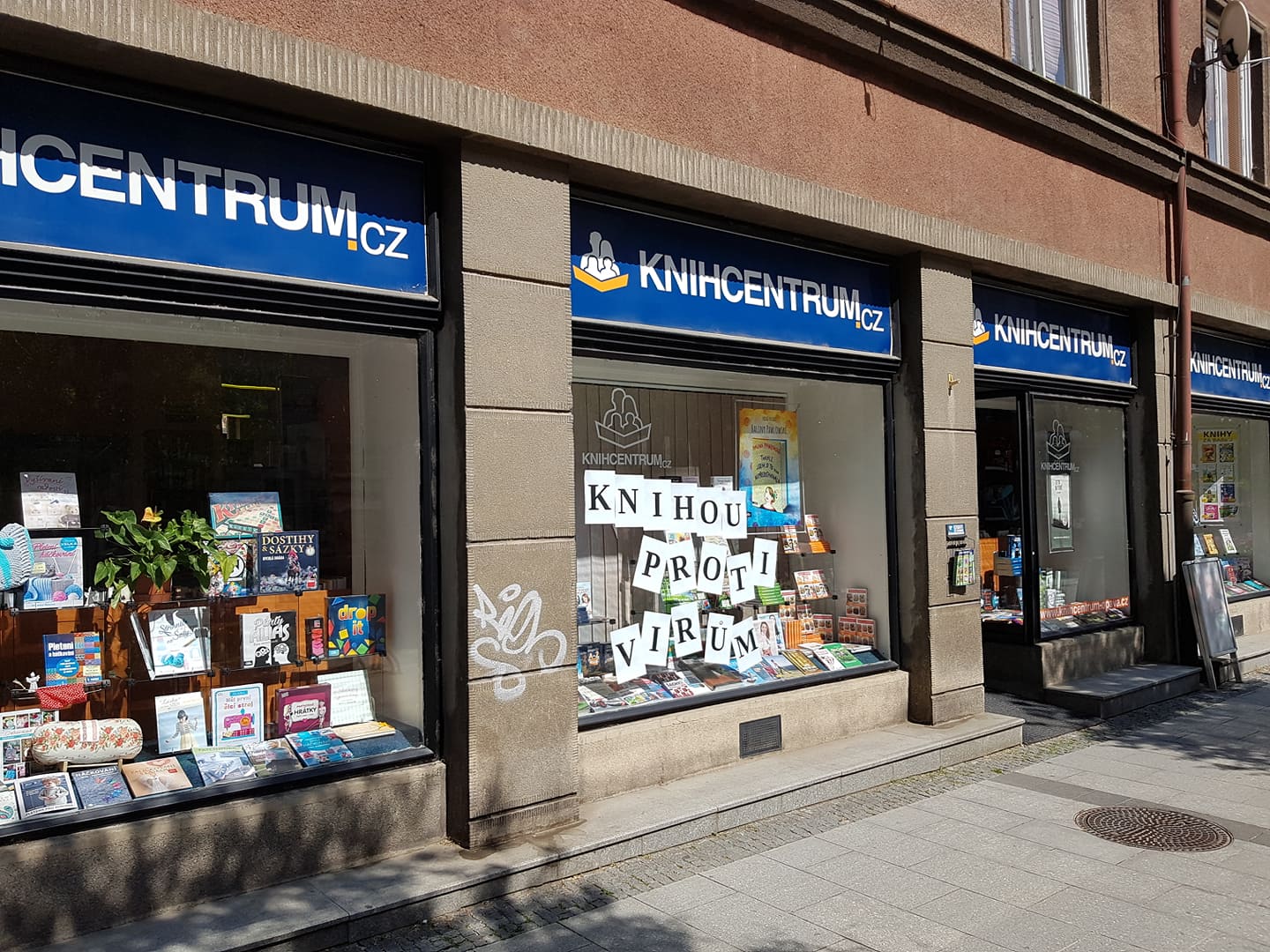 KNIHCENTRUM.cz foto 3
