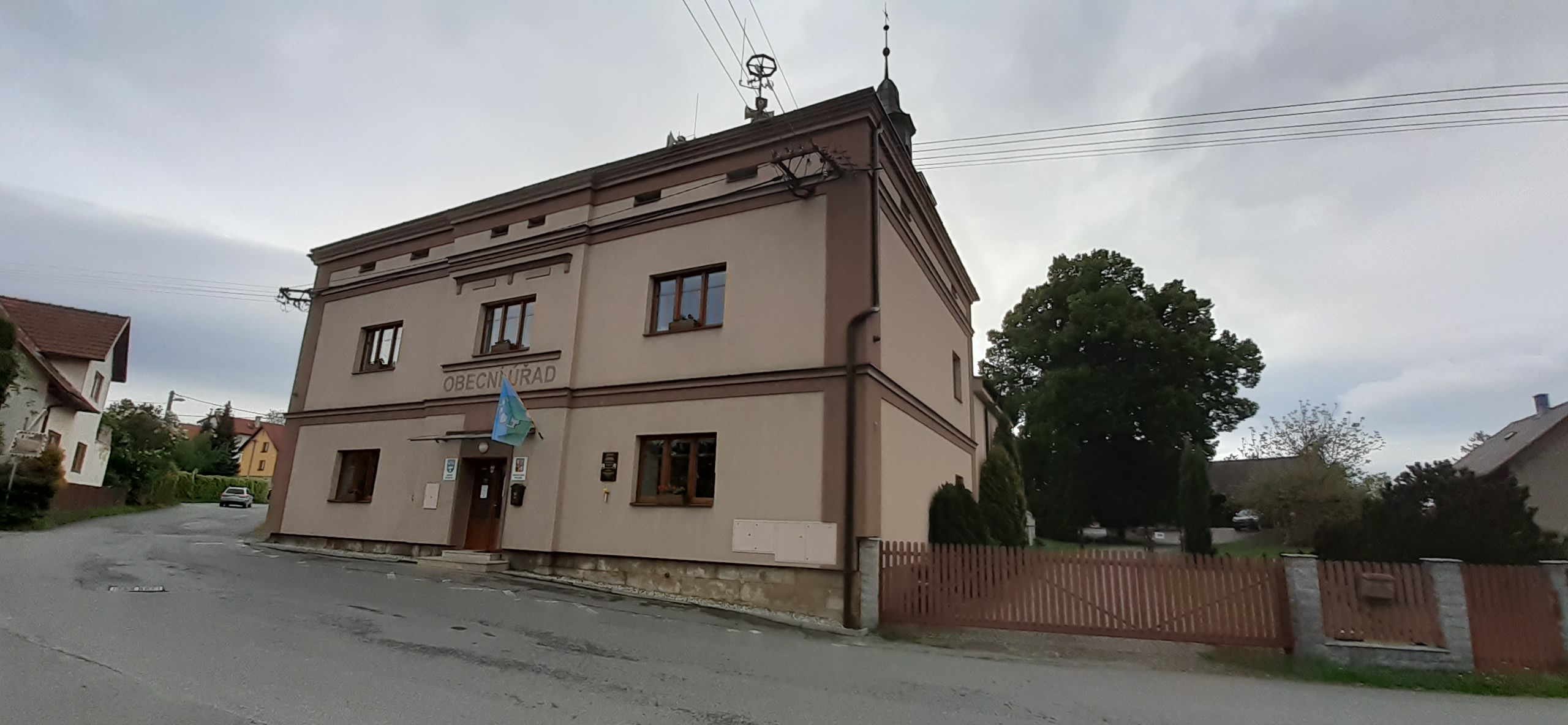 Poličná - obecní úřad foto 3