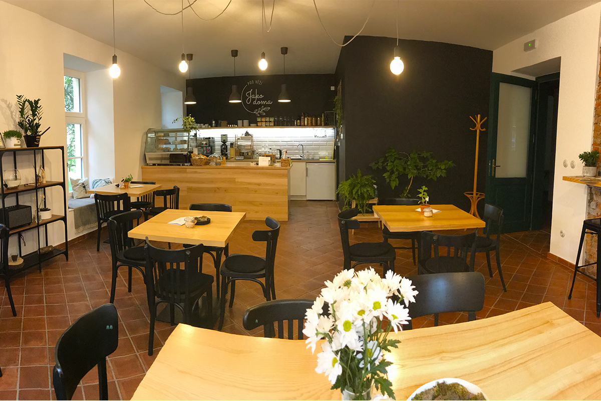 Jako doma pod věží