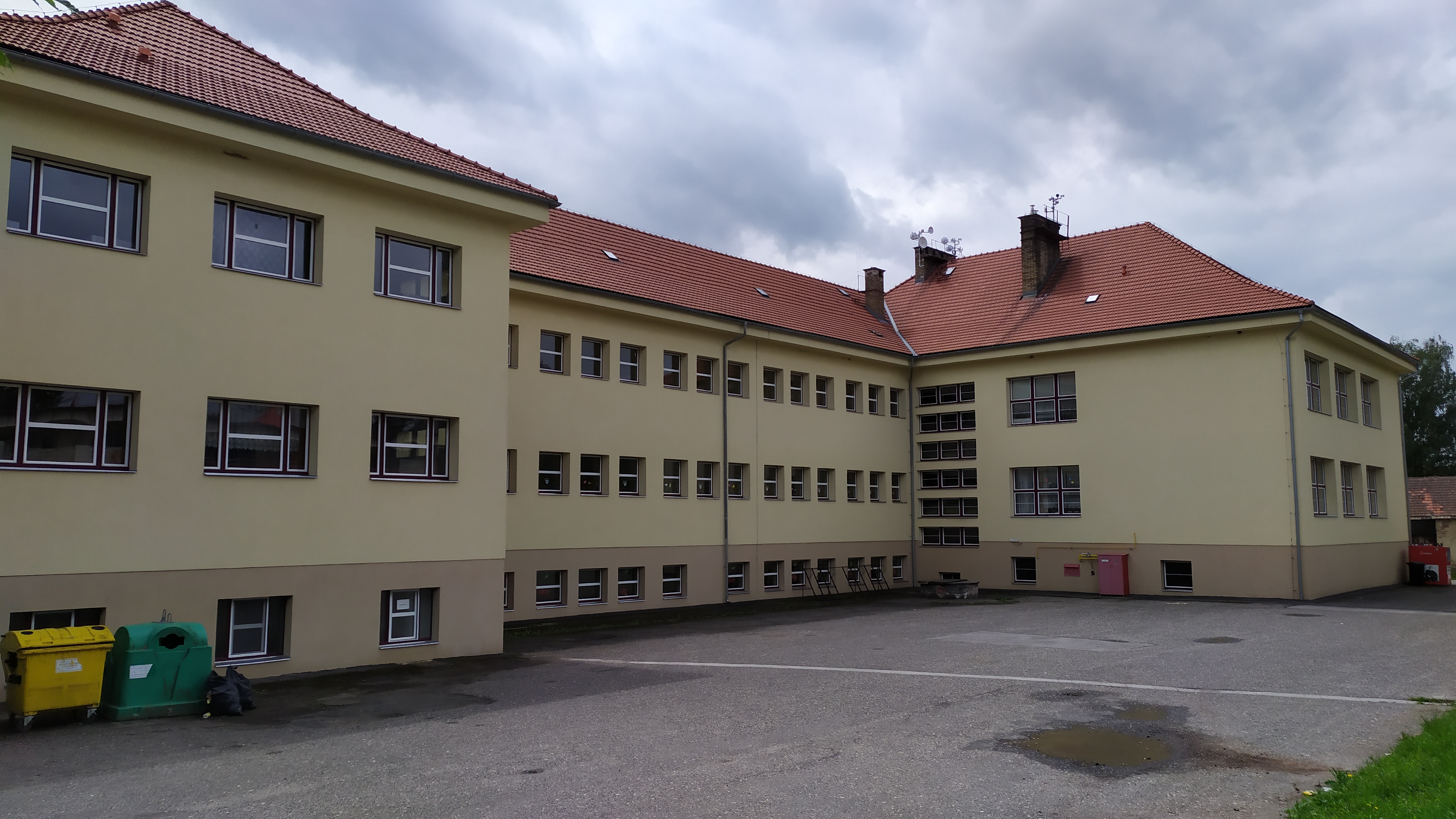 Masarykova ZŠ a MŠ Železnice foto 5