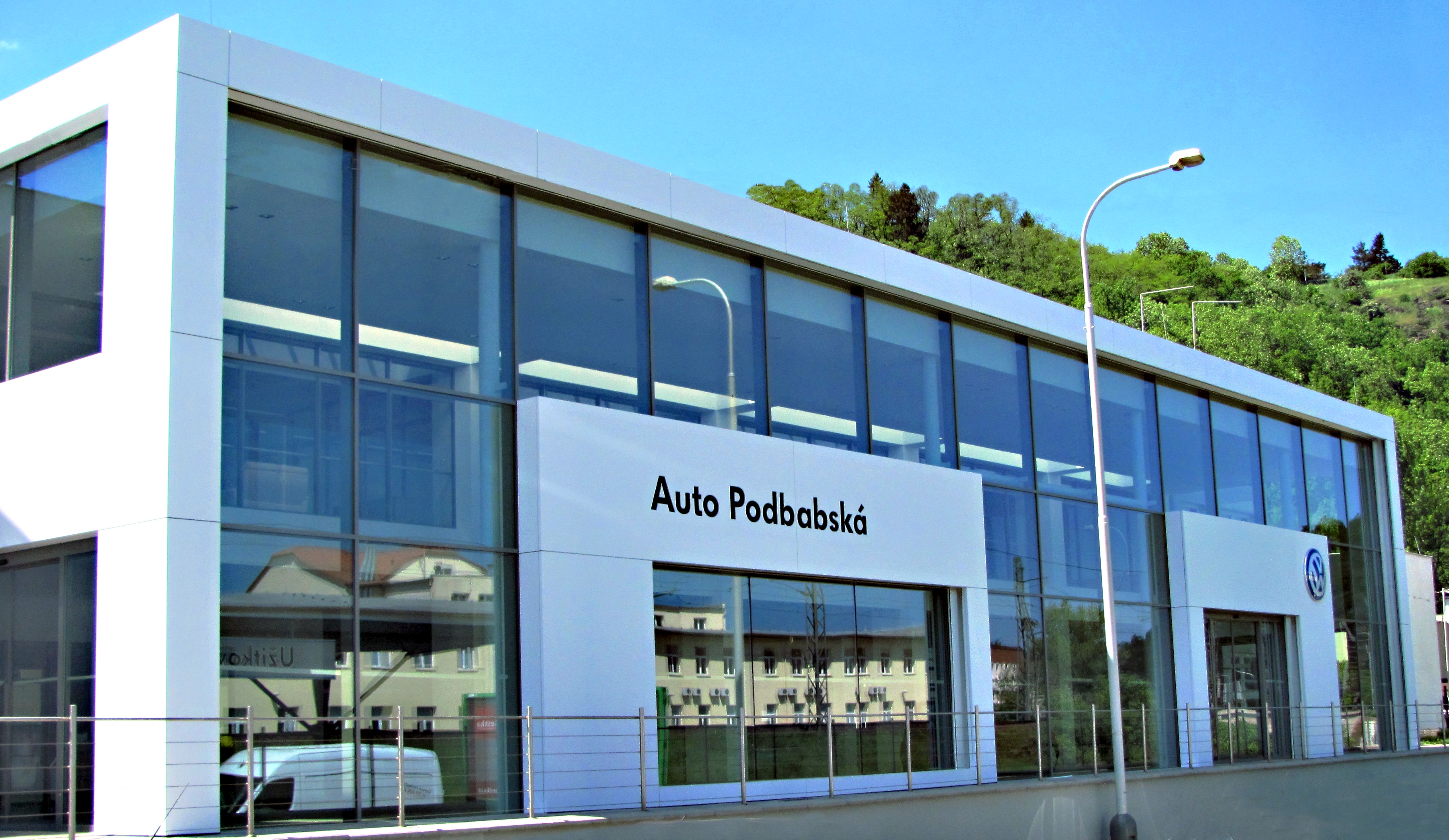 AUTO PODBABSKÁ foto 6