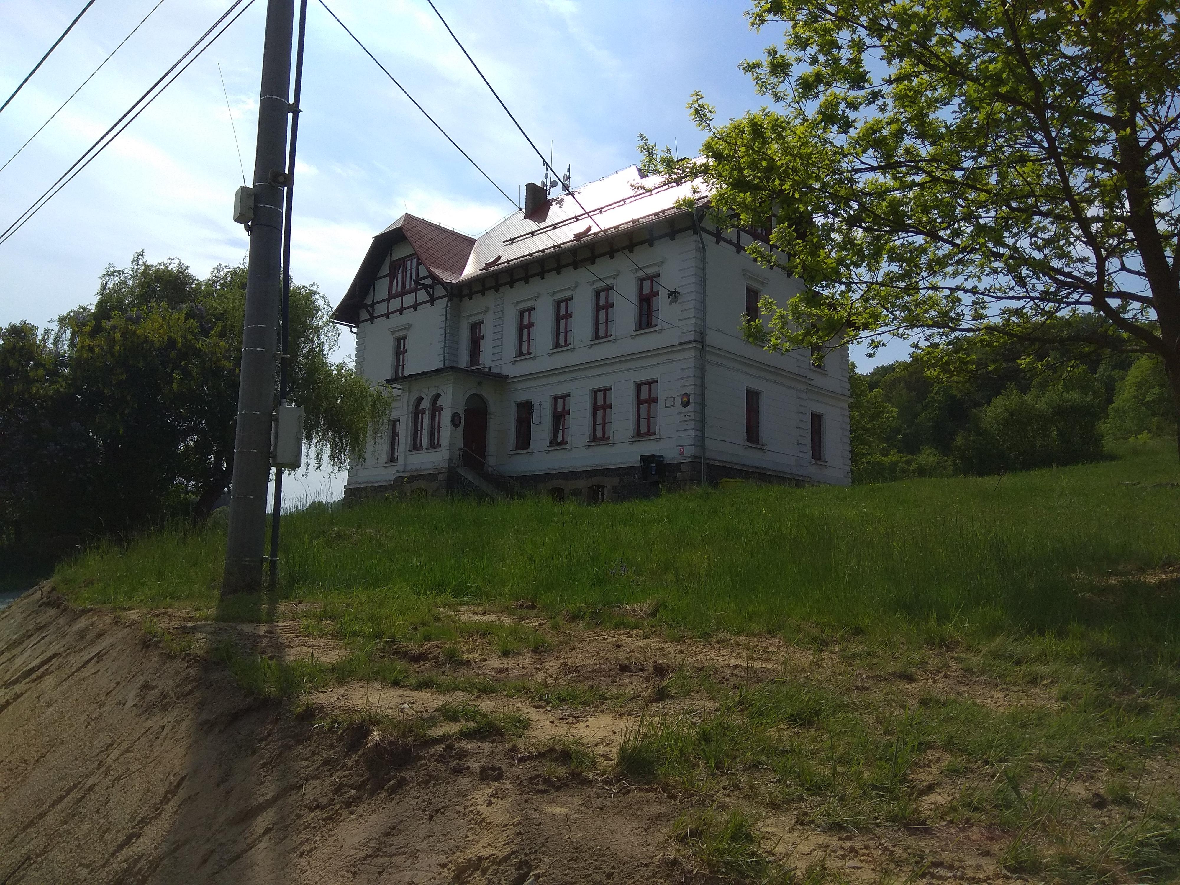 Slunečná - knihovna foto 3