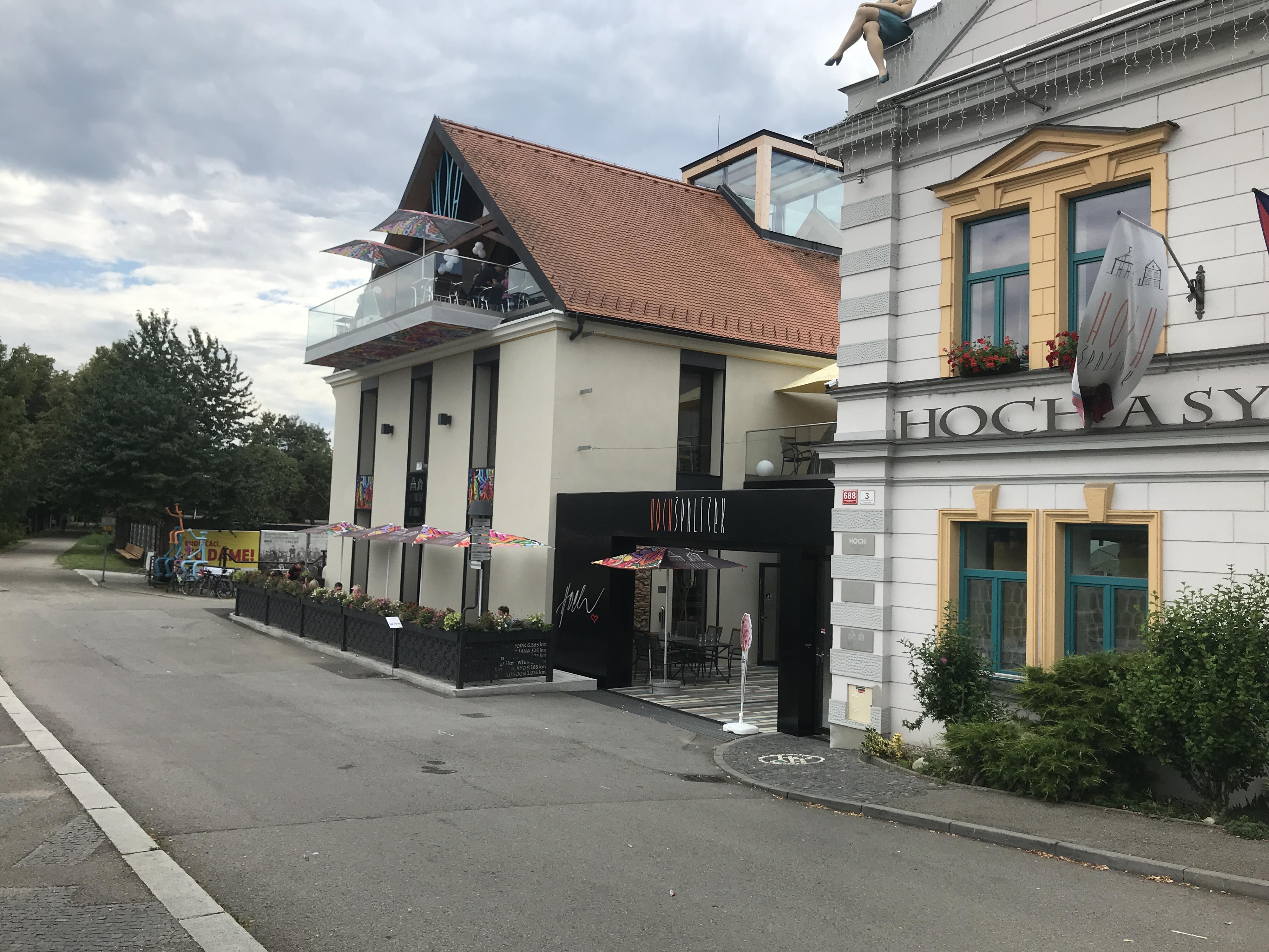 Restaurace a kavárna HochŠpalíček foto 2