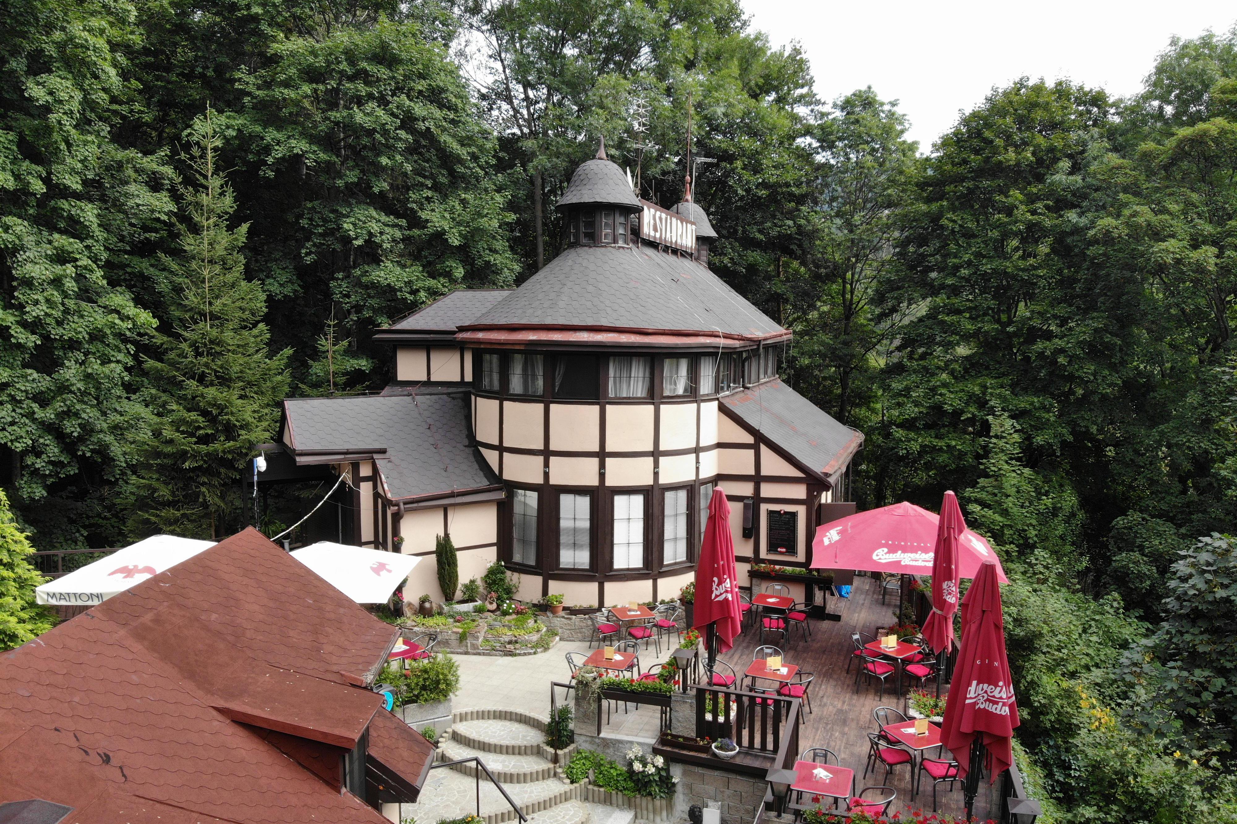 Restaurace a penzion Belveder