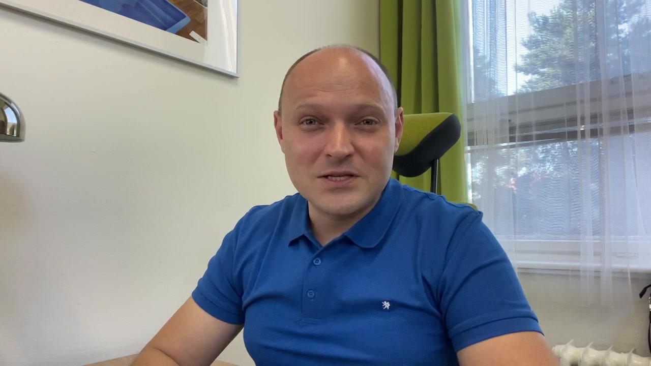 HONZA PTÁČEK.cz - realitní makléř v Praze foto 2 (náhled videa)