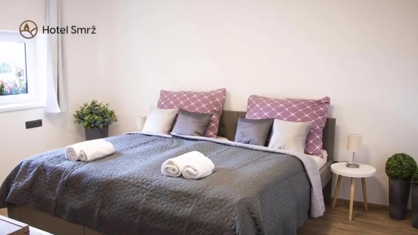 Hotel Smrž foto 2 (náhled videa)