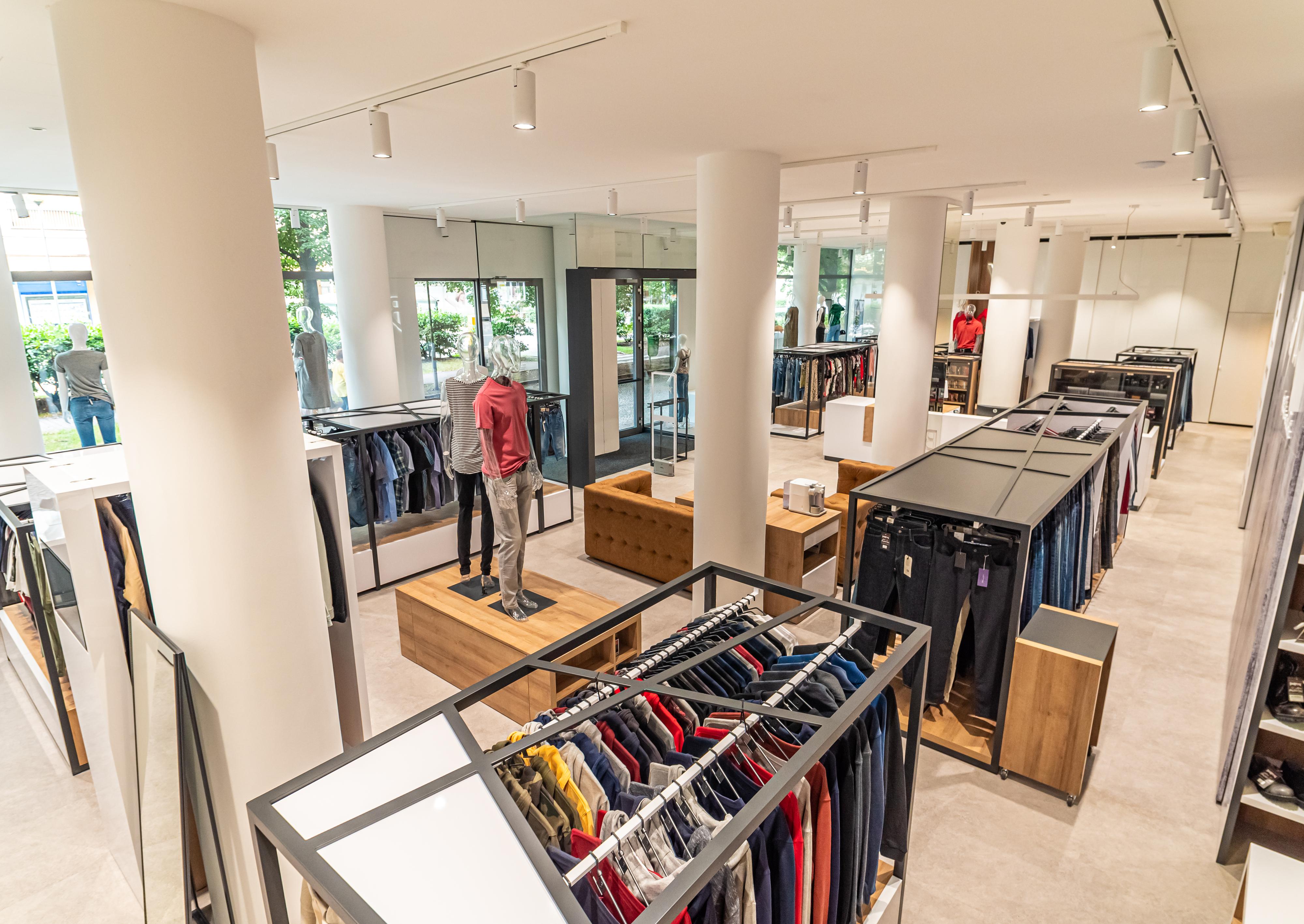 Babylon | Specialista na kalhoty foto 6