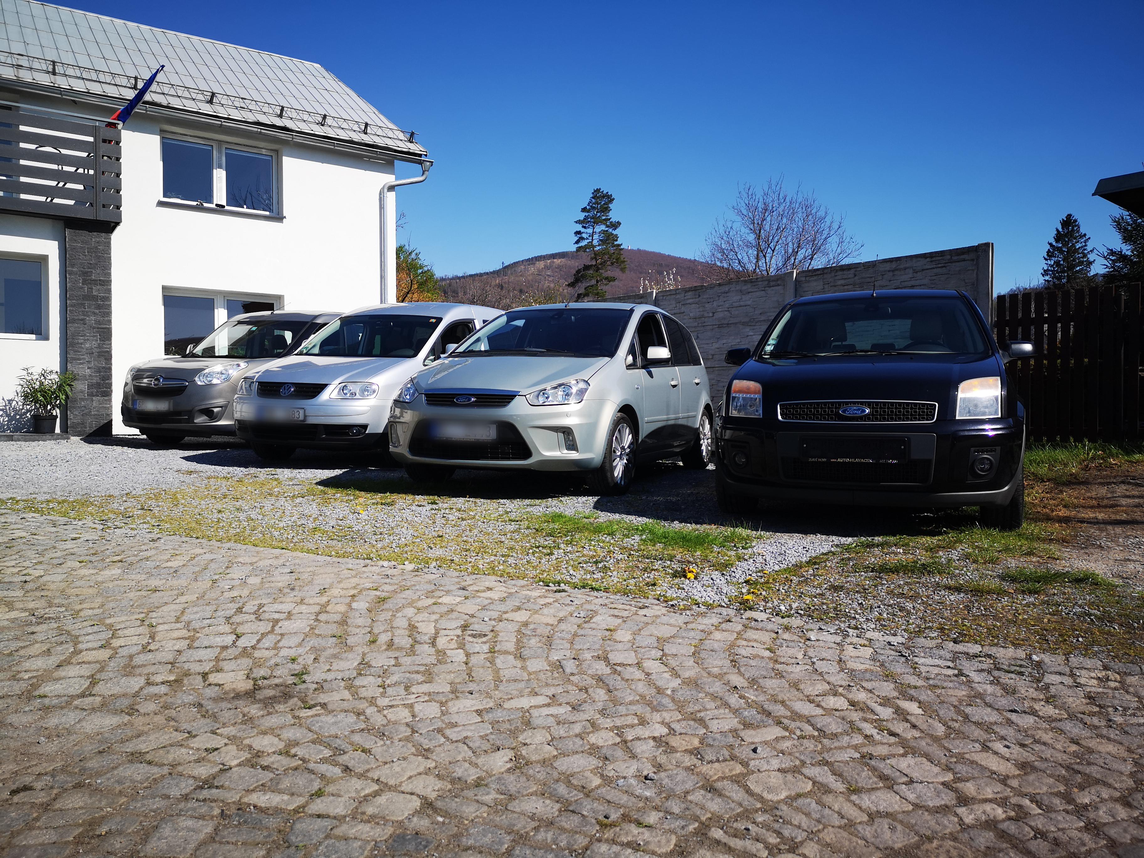 Auto Hlaváček foto 4