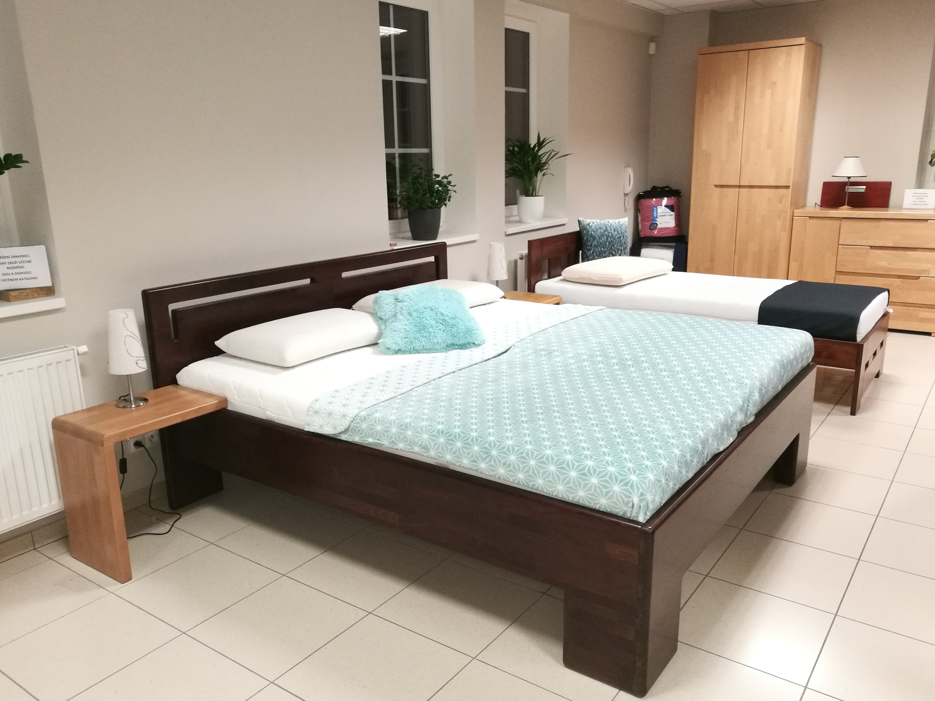 Nábytek z masivu DOMESTAV s.r.o. foto 5