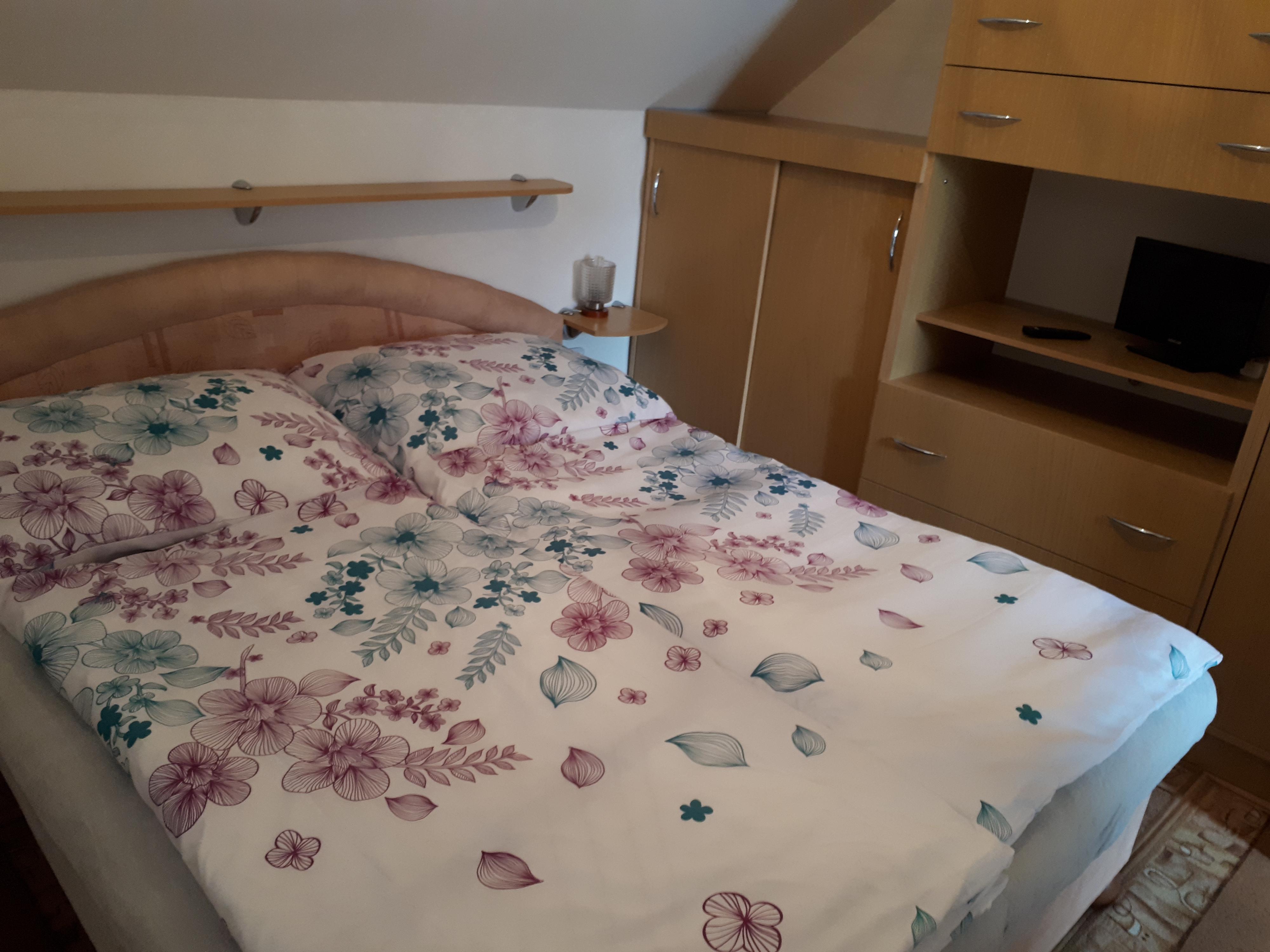 Sklep u Veselých foto 3